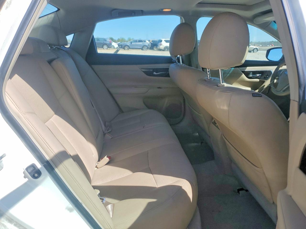 2013 Nissan Altima 2.5 White vin: 1N4AL3AP4DC105241