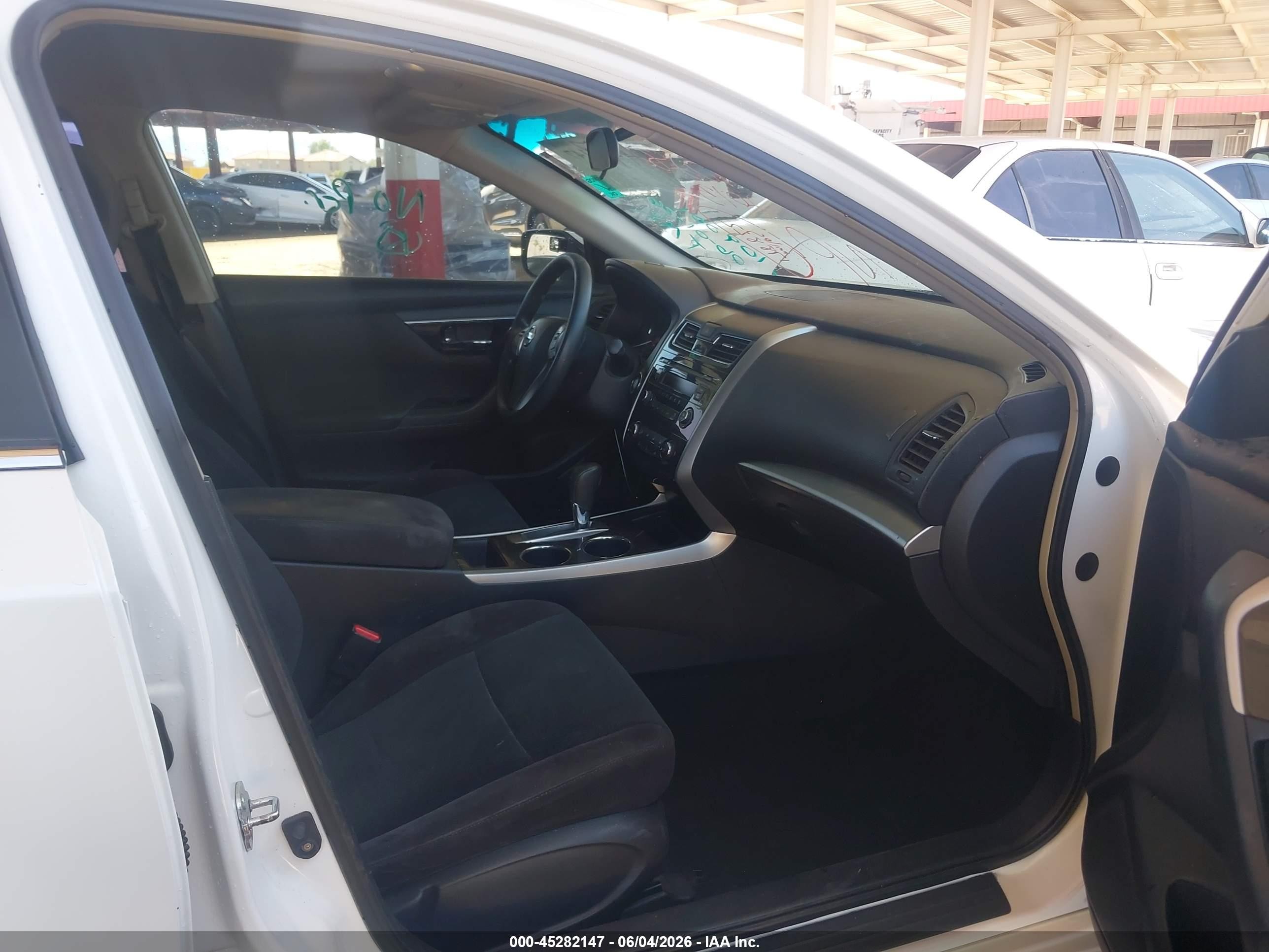 2013 Nissan Altima 2.5 S White vin: 1N4AL3AP4DC109001