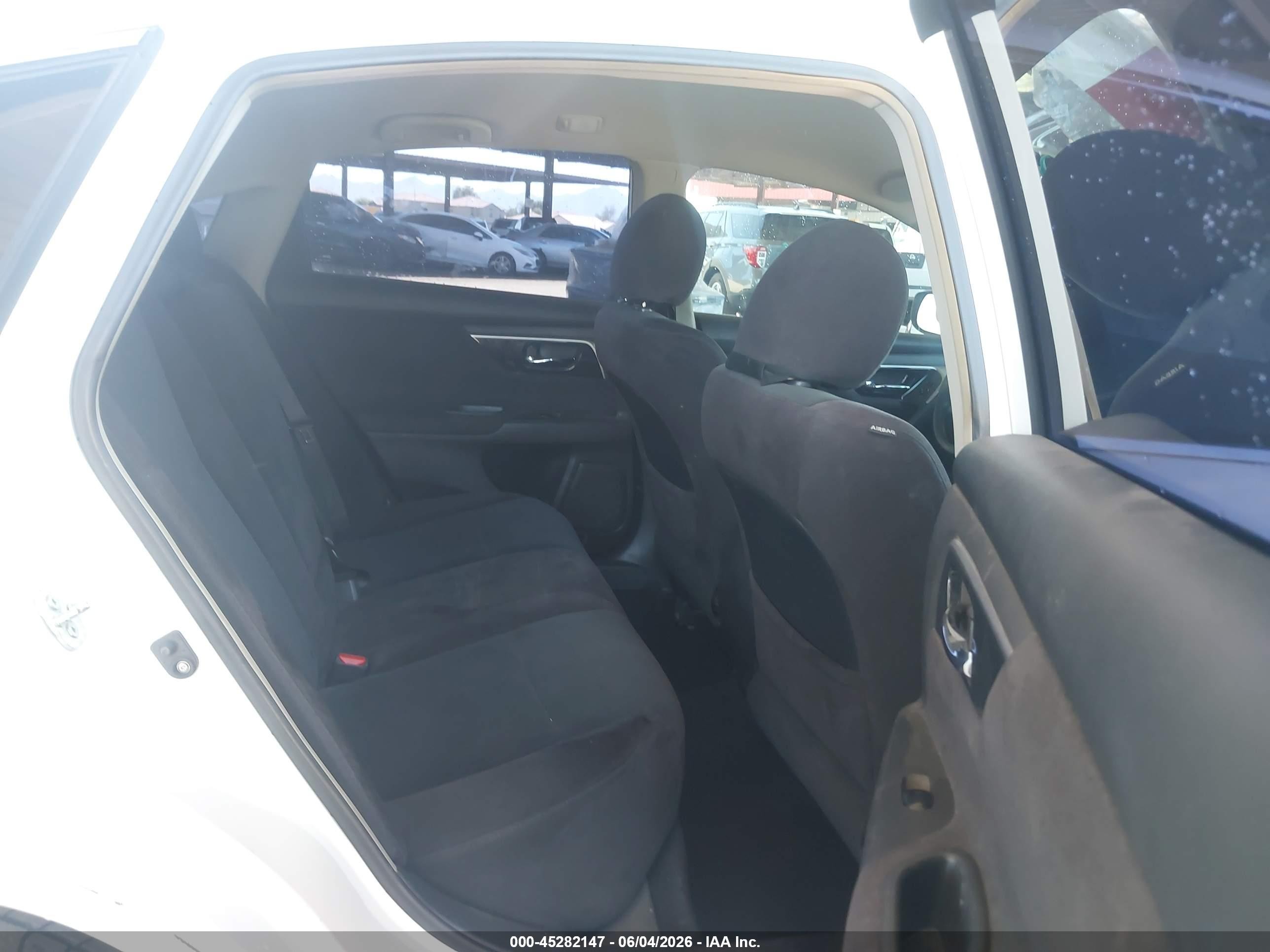 2013 Nissan Altima 2.5 S White vin: 1N4AL3AP4DC109001