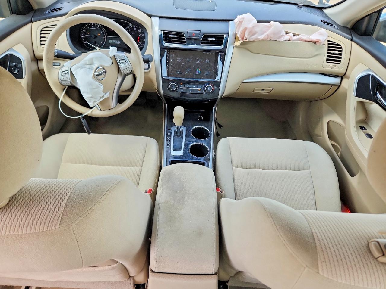 2013 Niss Altima Black vin: 1N4AL3AP4DC117728