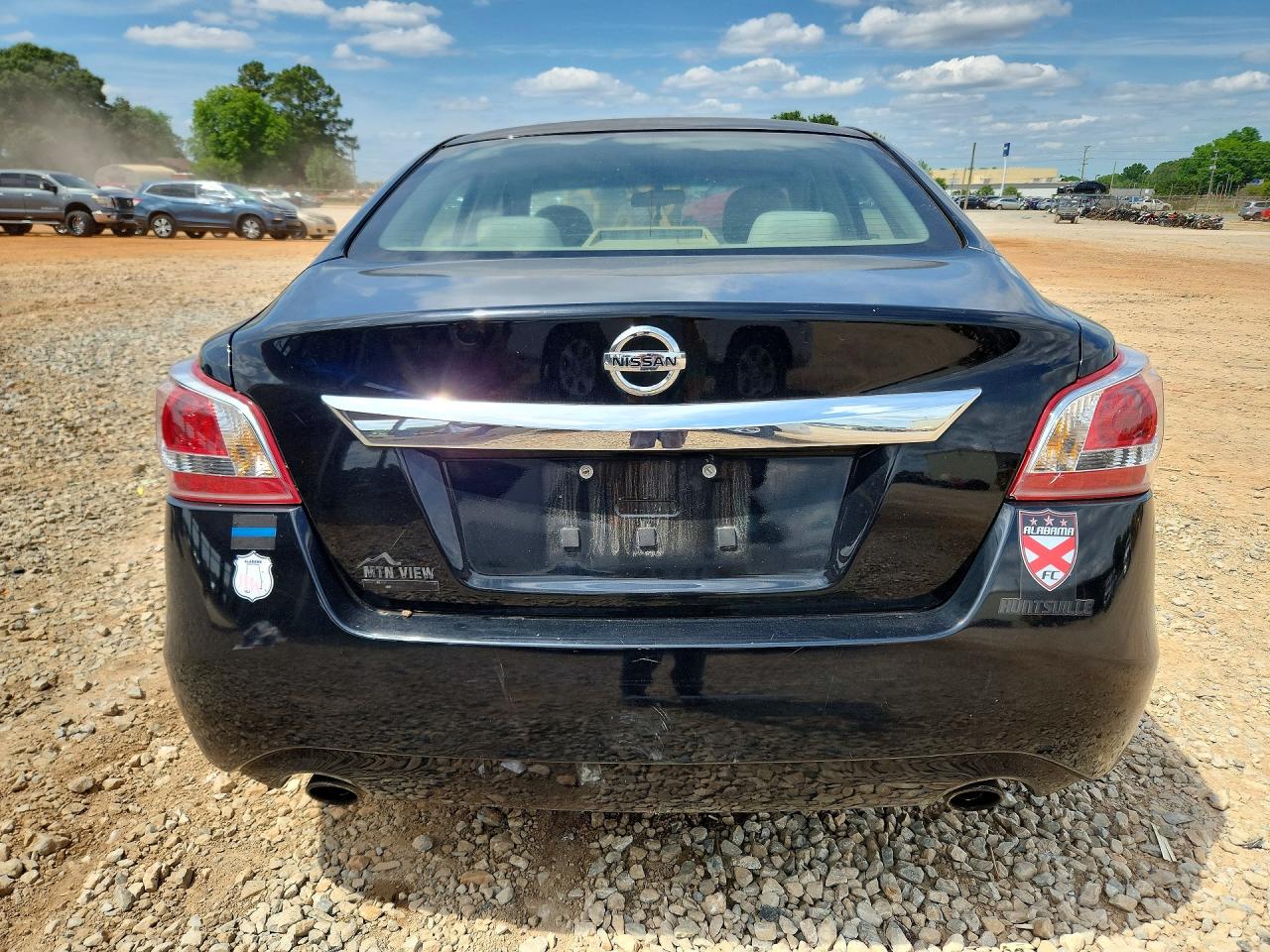 2013 Niss Altima Black vin: 1N4AL3AP4DC117728