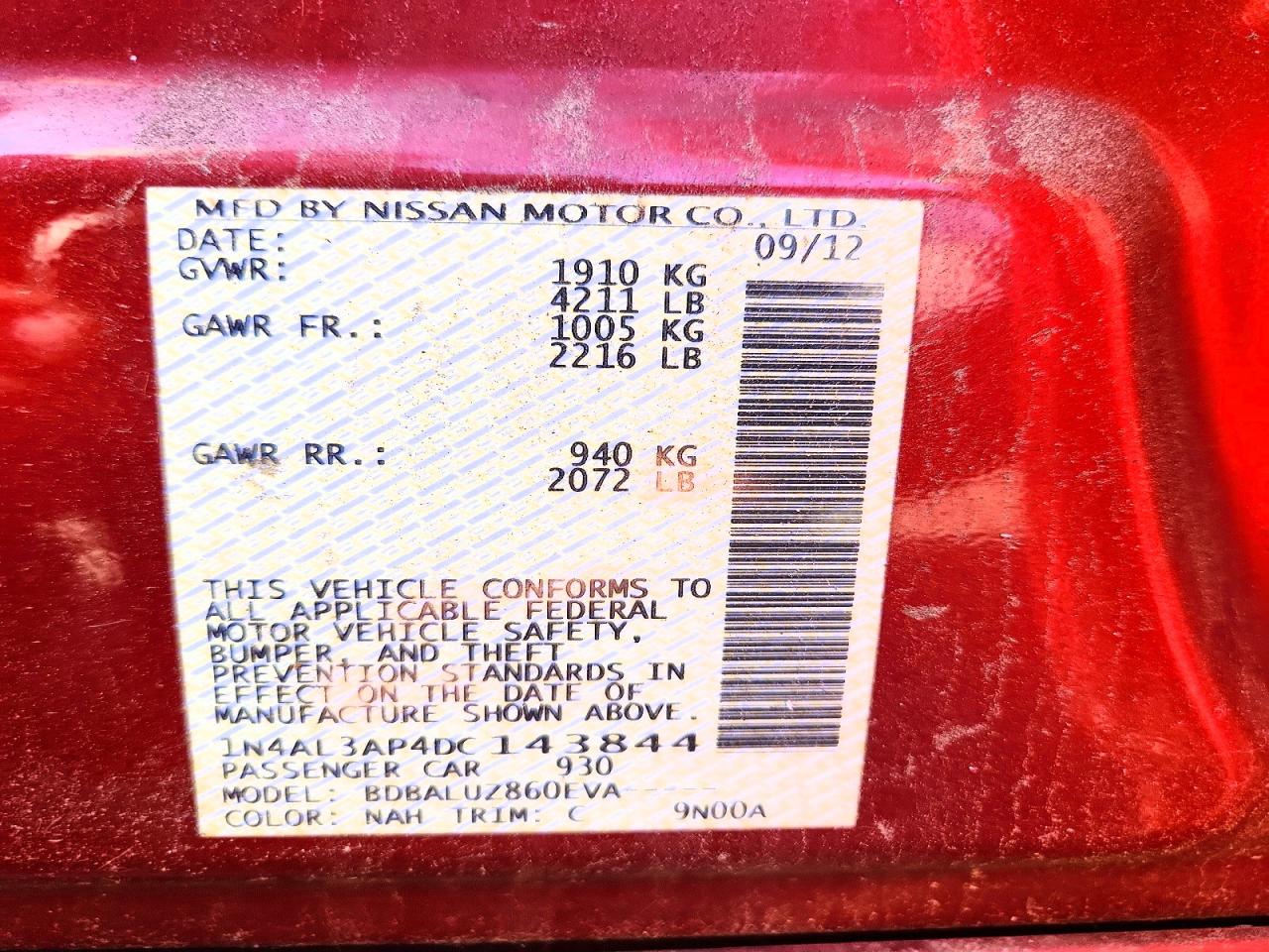 2013 Nissan Altima 2.5 Red vin: 1N4AL3AP4DC143844