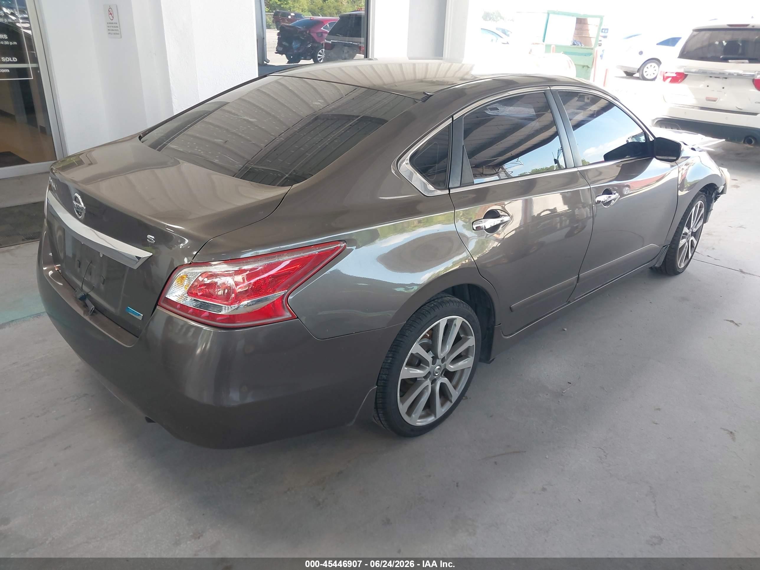 2013 Nissan Altima 2.5 S Brown vin: 1N4AL3AP4DC154701