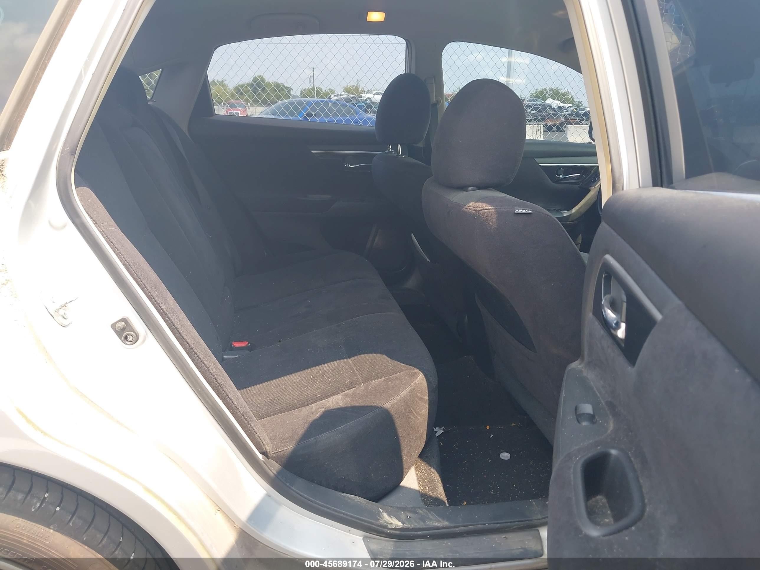 2013 Nissan Altima 2.5 Sv Silver vin: 1N4AL3AP4DC169862
