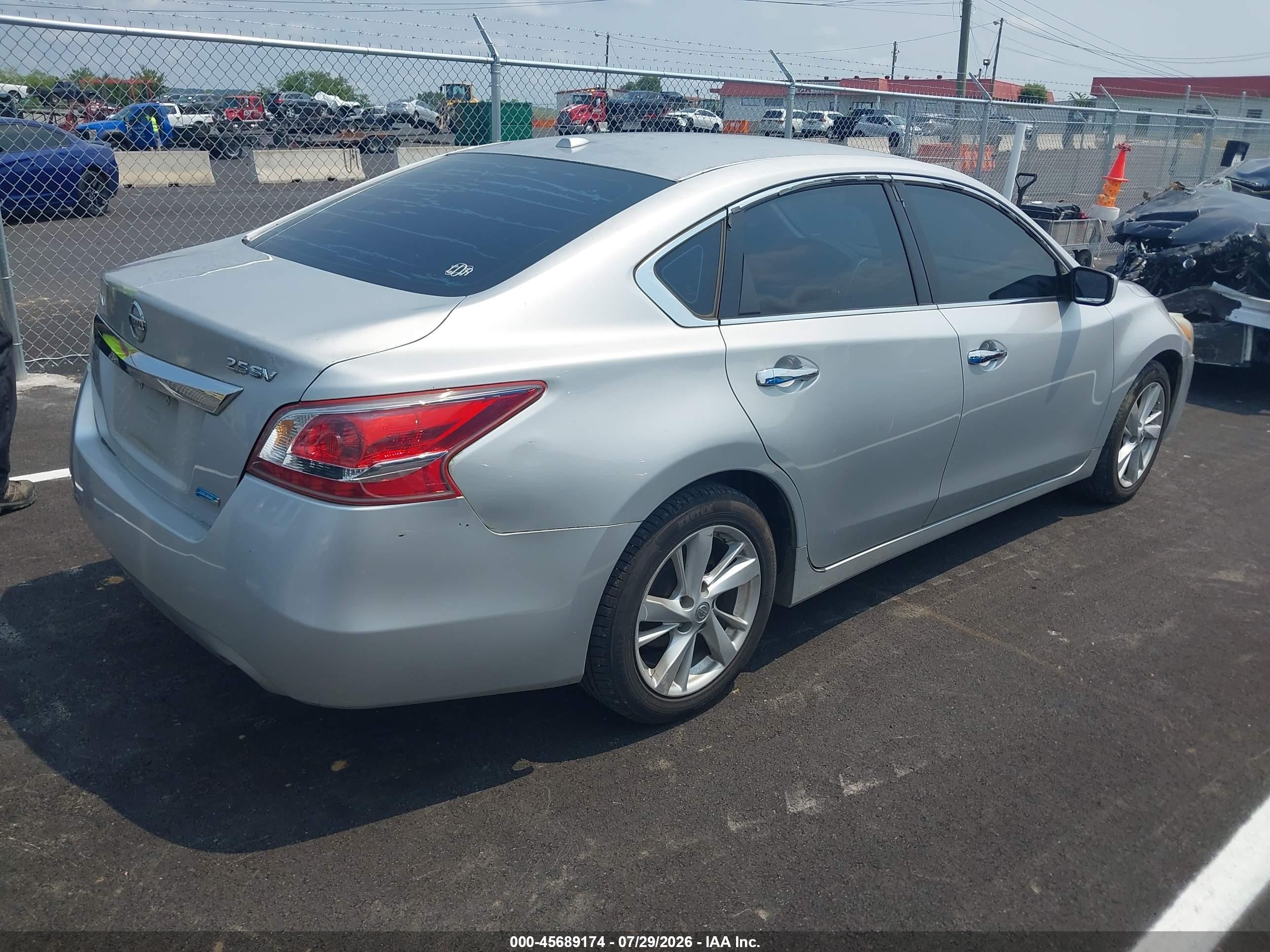 2013 Nissan Altima 2.5 Sv Silver vin: 1N4AL3AP4DC169862