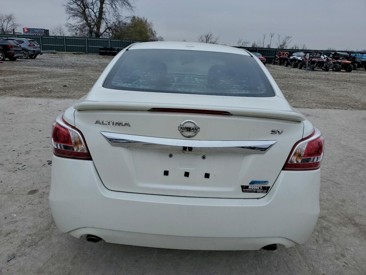 2013 Nissan Altima 2.5 White vin: 1N4AL3AP4DC186306