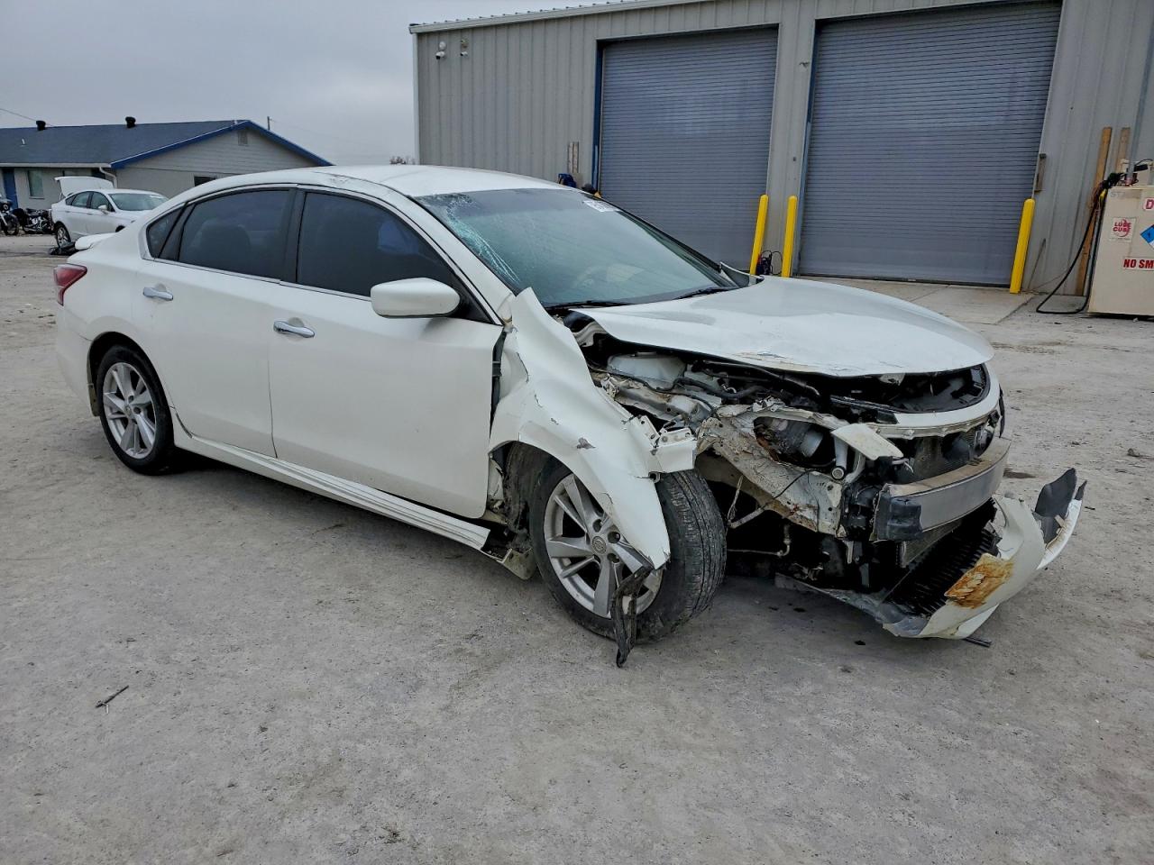 2013 Nissan Altima 2.5 White vin: 1N4AL3AP4DC186306