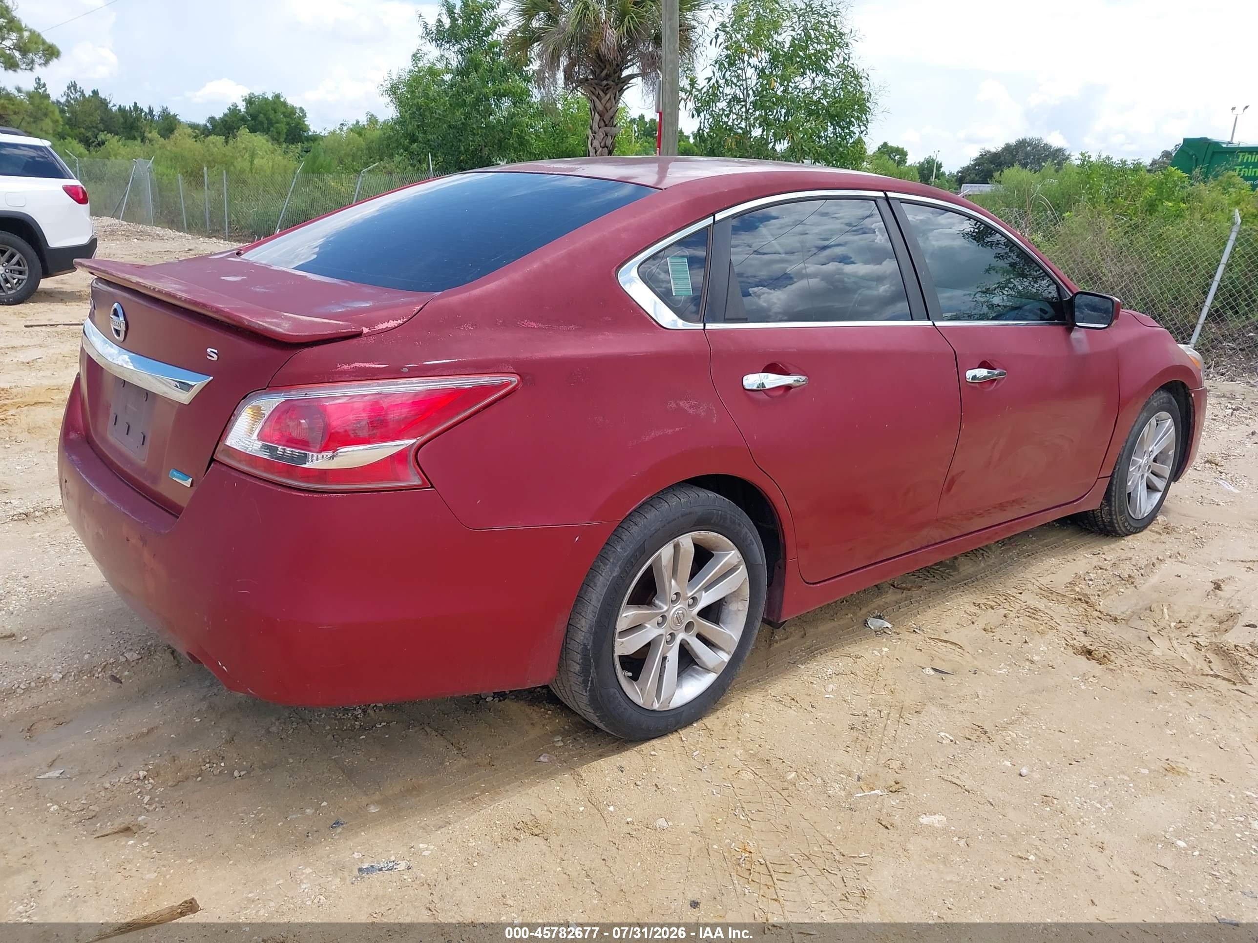 2013 Nissan Altima 2.5 S Red vin: 1N4AL3AP4DC225279