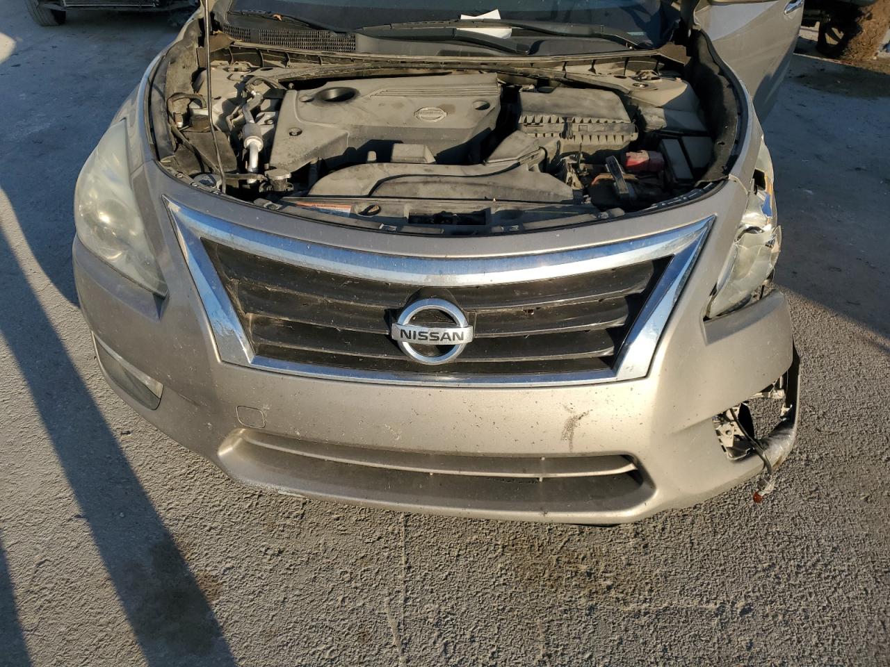 2013 Nissan Altima 2.5 Gold vin: 1N4AL3AP4DC250179