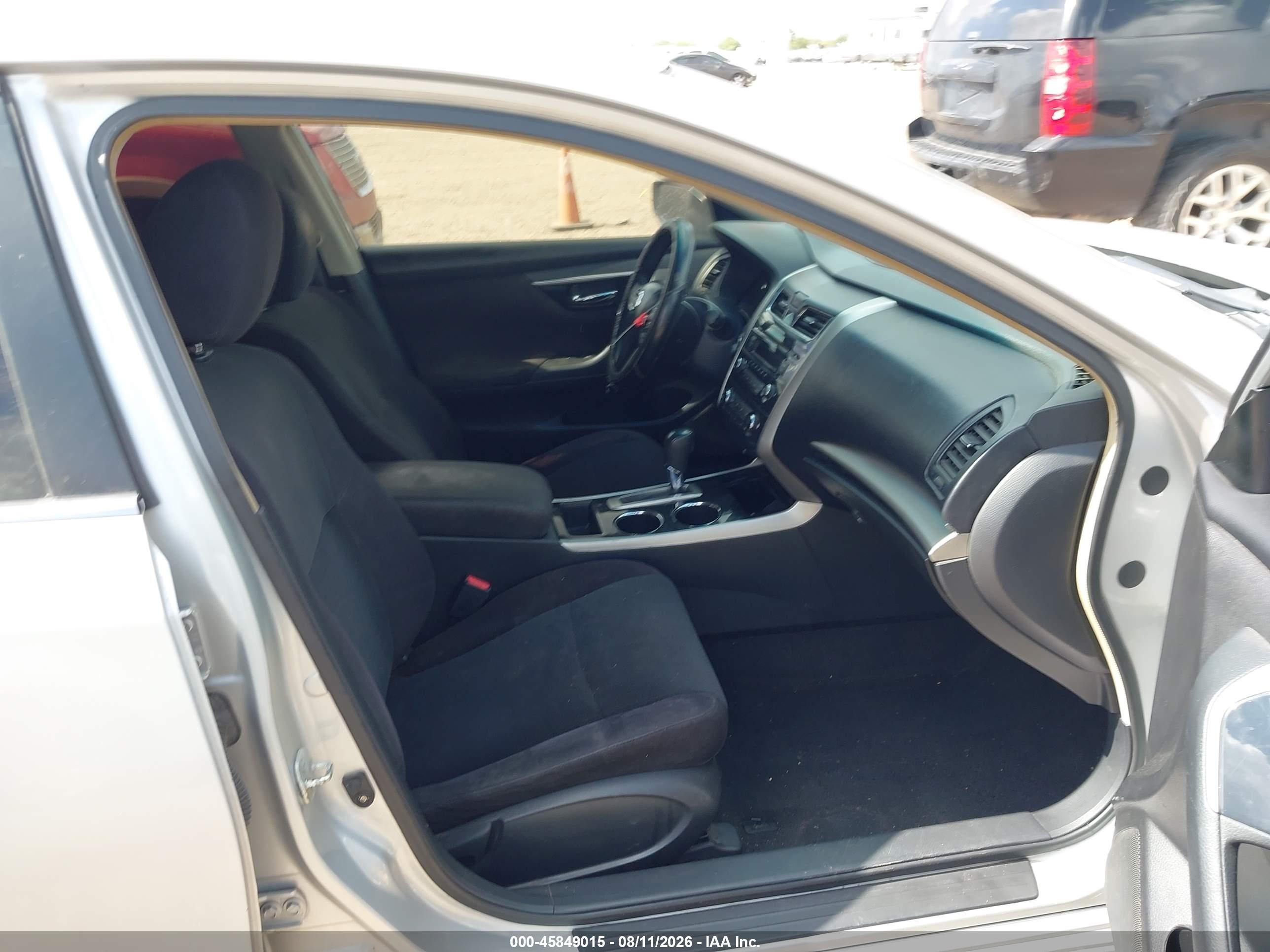 2013 Nissan Altima 2.5 S Silver vin: 1N4AL3AP4DC255365