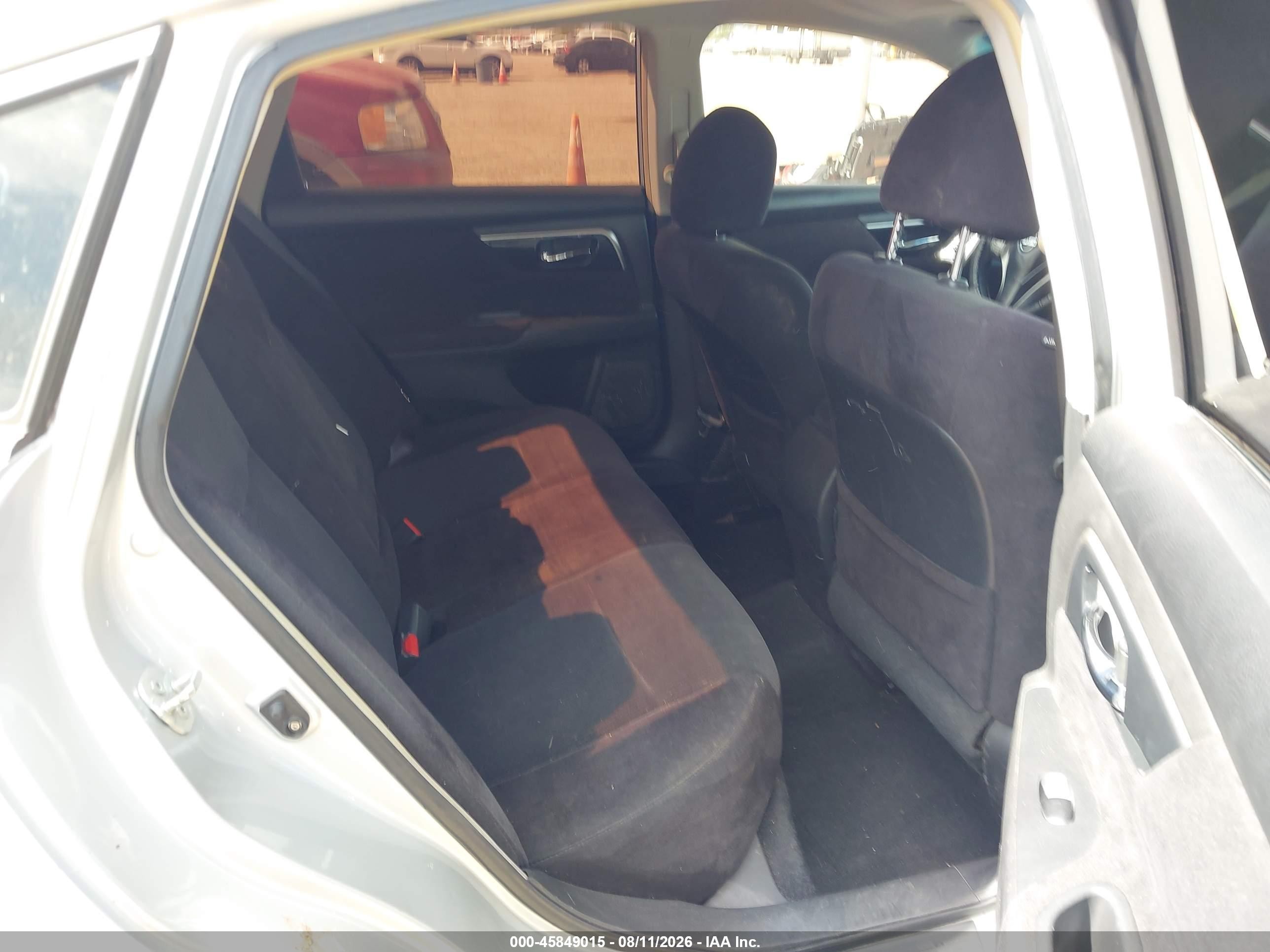 2013 Nissan Altima 2.5 S Silver vin: 1N4AL3AP4DC255365