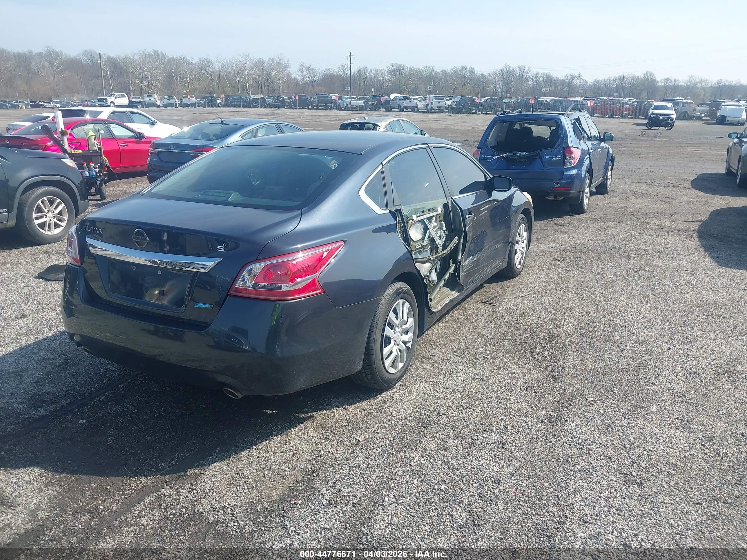 2013 Nissan Altima 2.5 S Black vin: 1N4AL3AP4DC264521