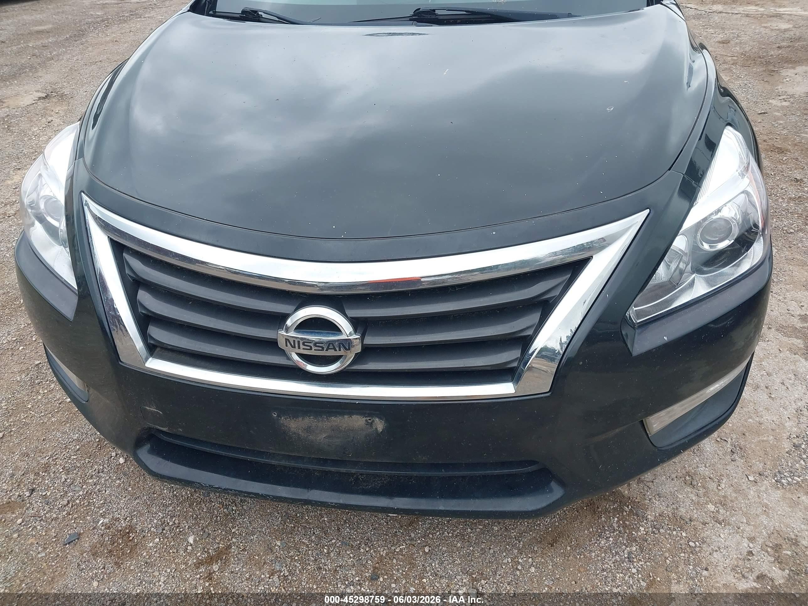2013 Nissan Altima 2.5 S Черный vin: 1N4AL3AP4DC266138