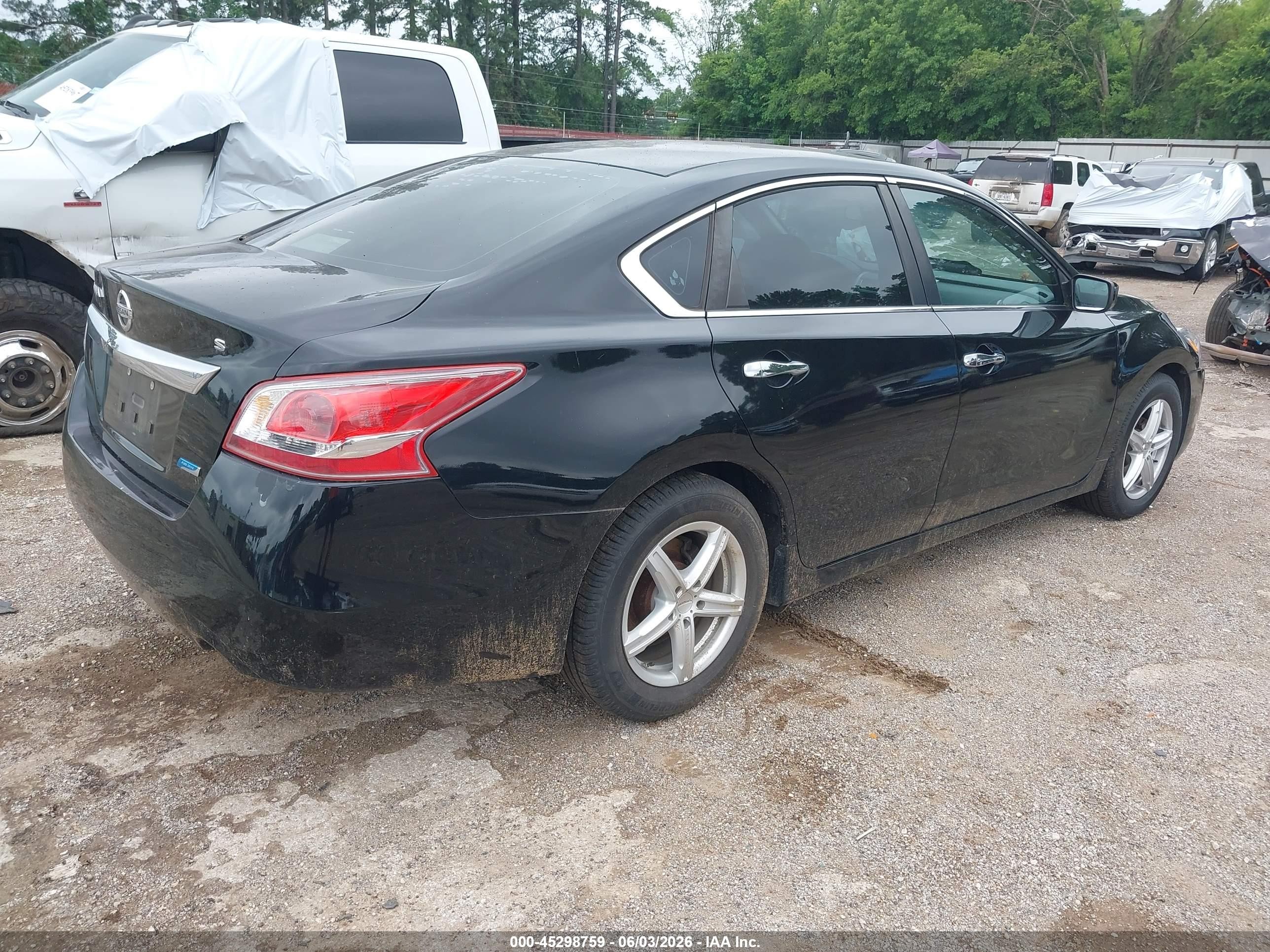 2013 Nissan Altima 2.5 S Черный vin: 1N4AL3AP4DC266138