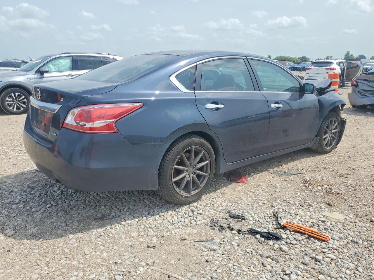 2013 Nissan Altima 2.5 Black vin: 1N4AL3AP4DC266690