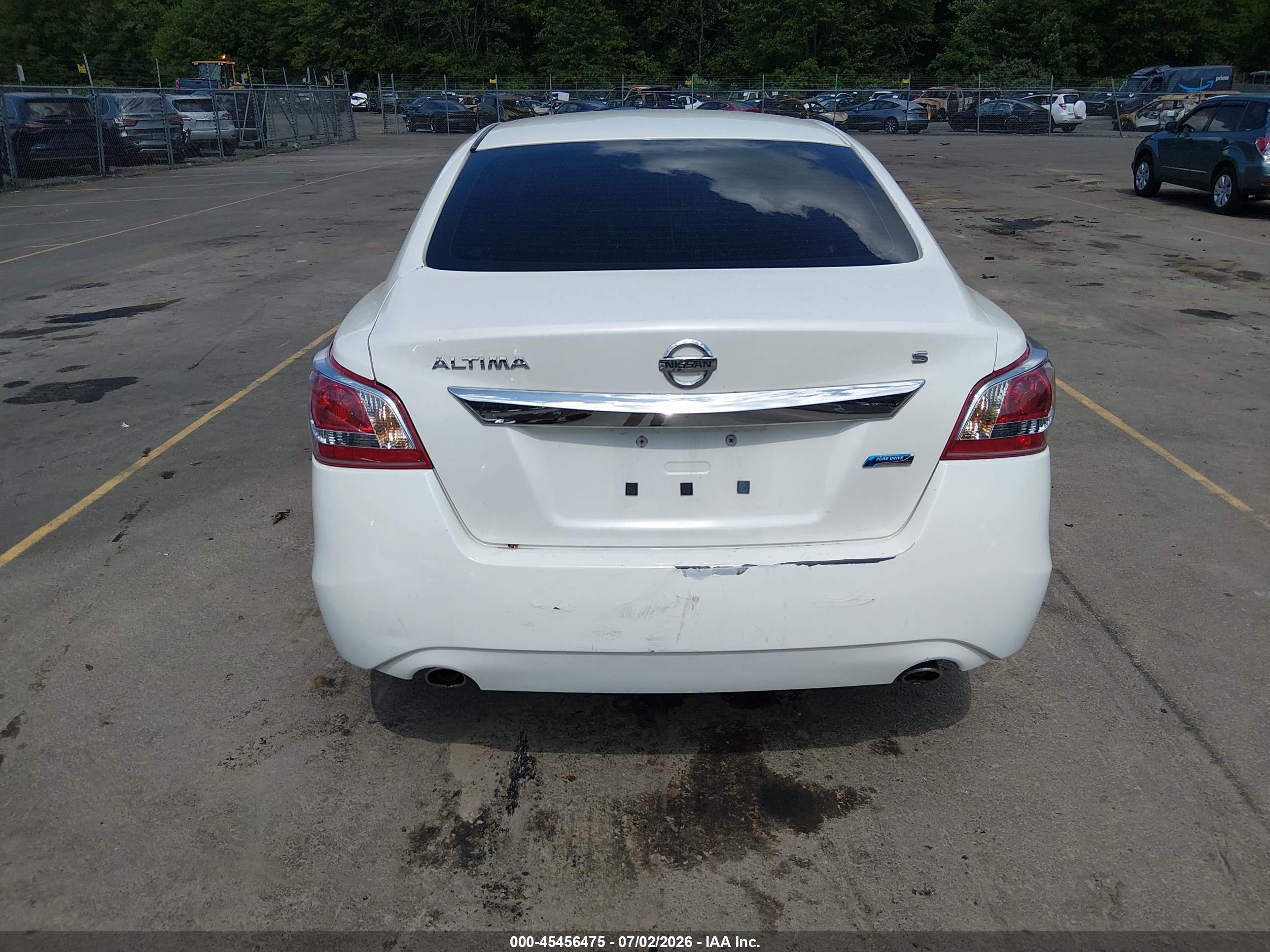 2013 Nissan Altima 2.5 S White vin: 1N4AL3AP4DC269086