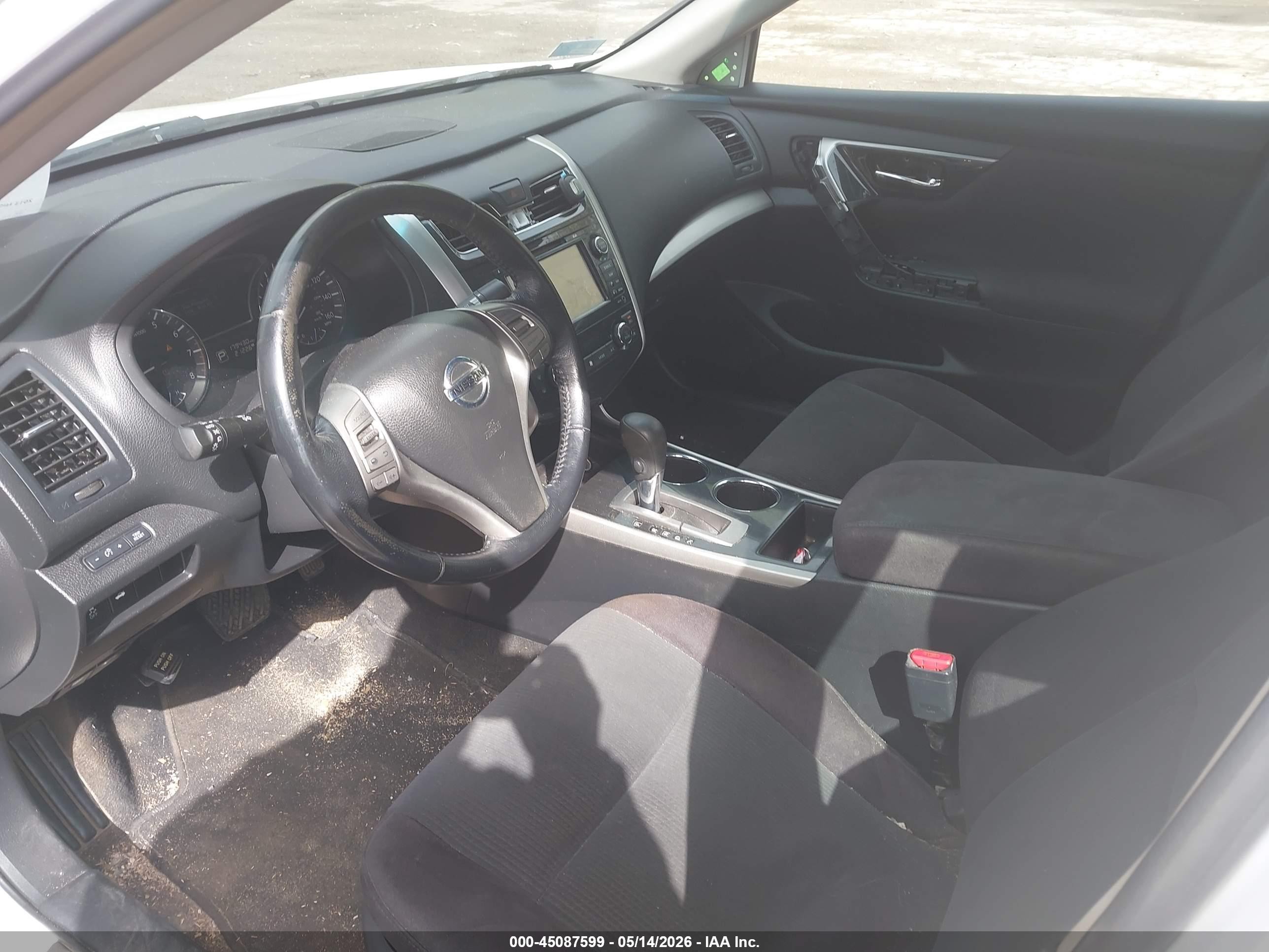 2013 Nissan Altima 2.5 Sv Белый vin: 1N4AL3AP4DC275101