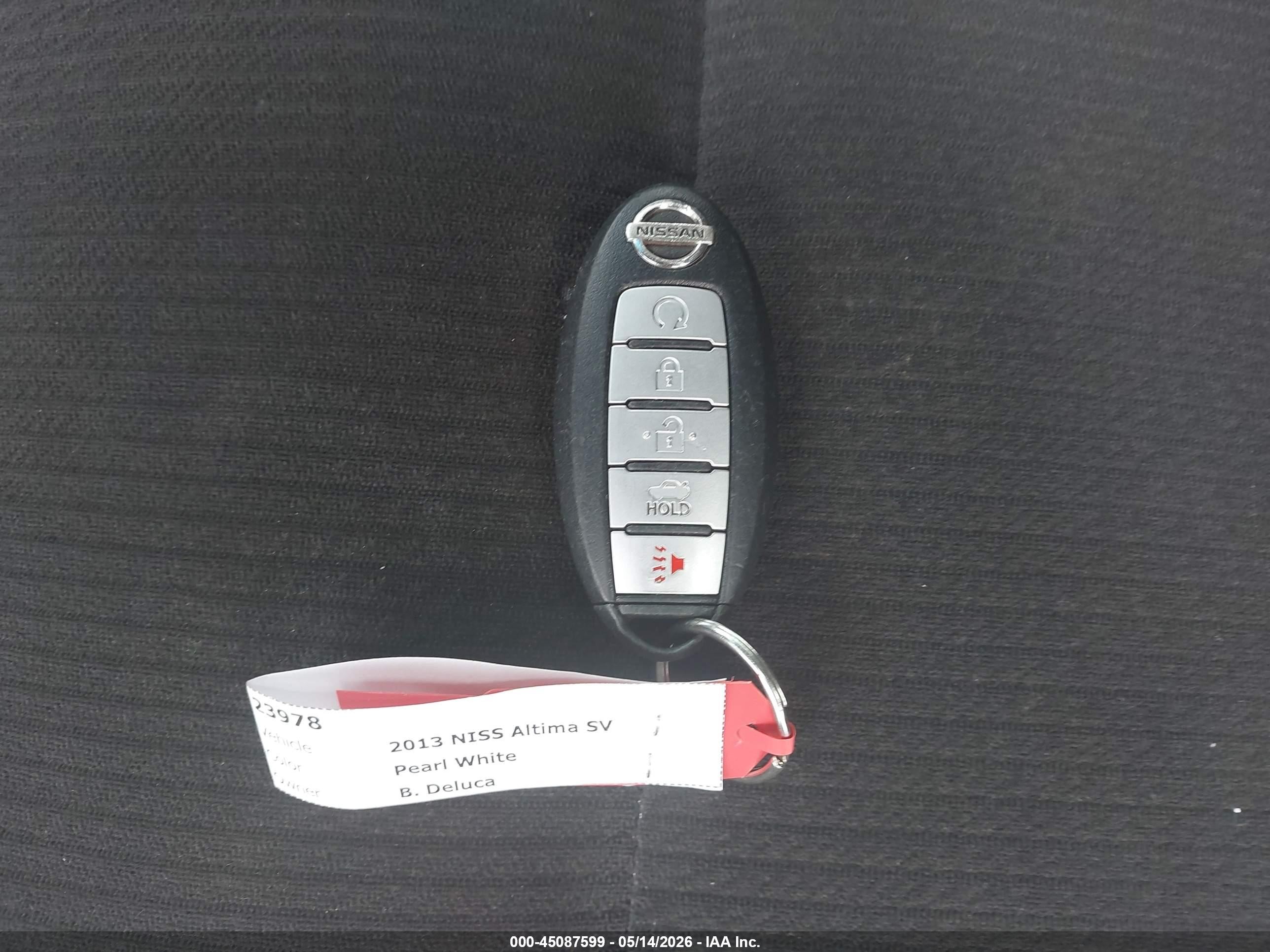 2013 Nissan Altima 2.5 Sv Белый vin: 1N4AL3AP4DC275101