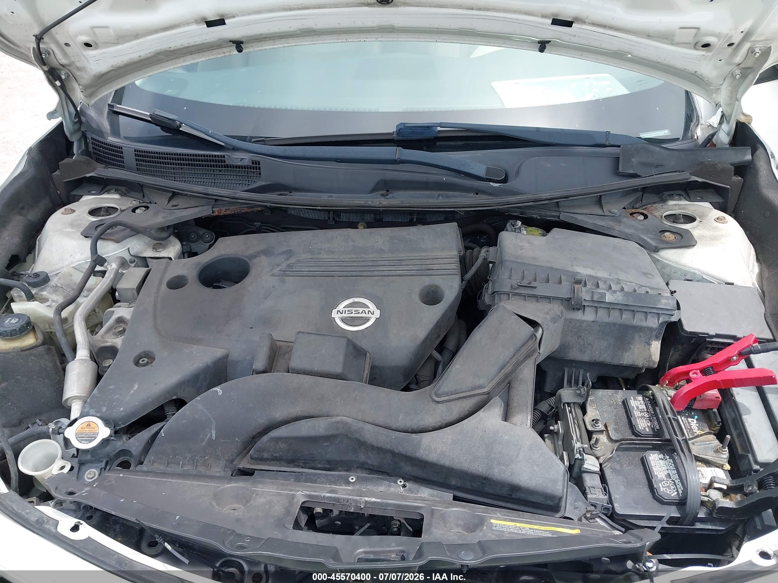 2013 Nissan Altima 2.5 S Белый vin: 1N4AL3AP4DC282680