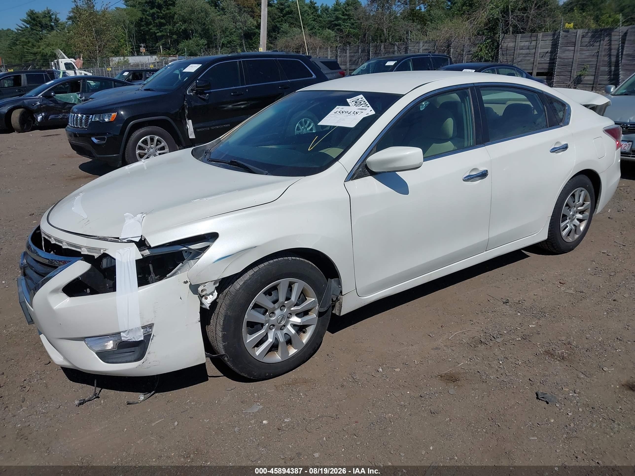 2013 Nissan Altima 2.5 Белый vin: 1N4AL3AP4DC908535