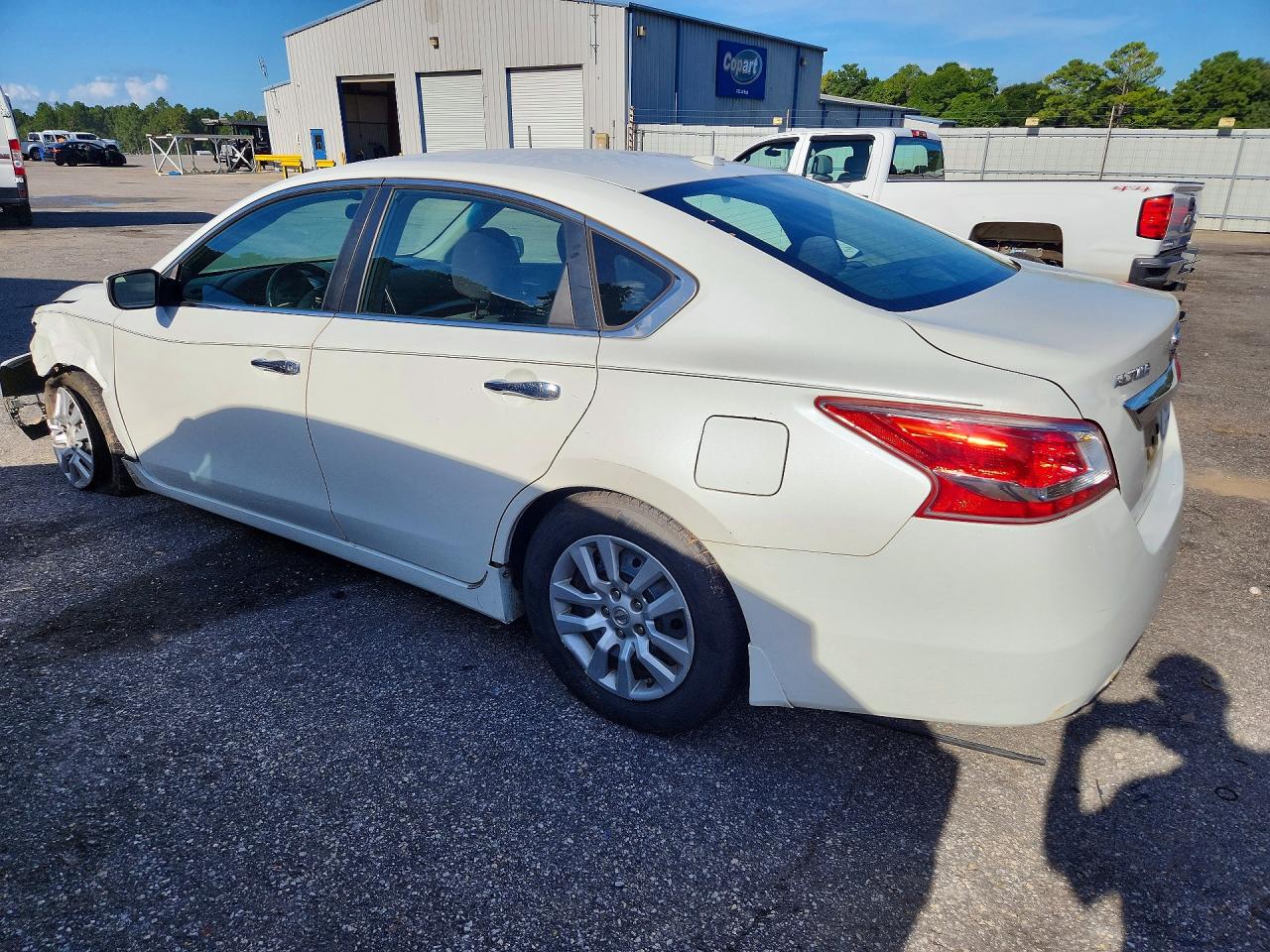 2013 Nissan Altima 2.5 Белый vin: 1N4AL3AP4DN417094