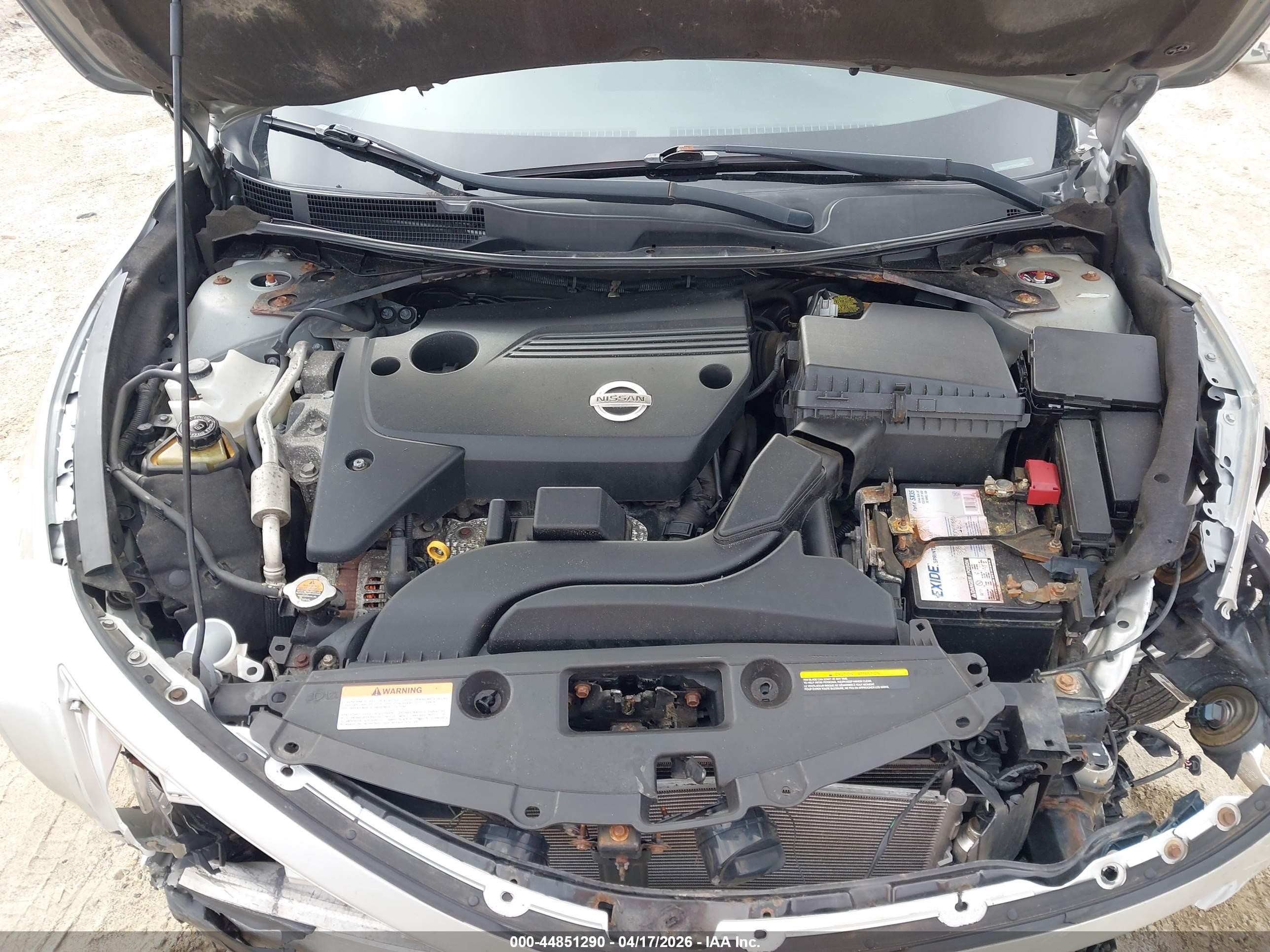 2013 Nissan Altima 2.5 Sv Серебряный vin: 1N4AL3AP4DN423588