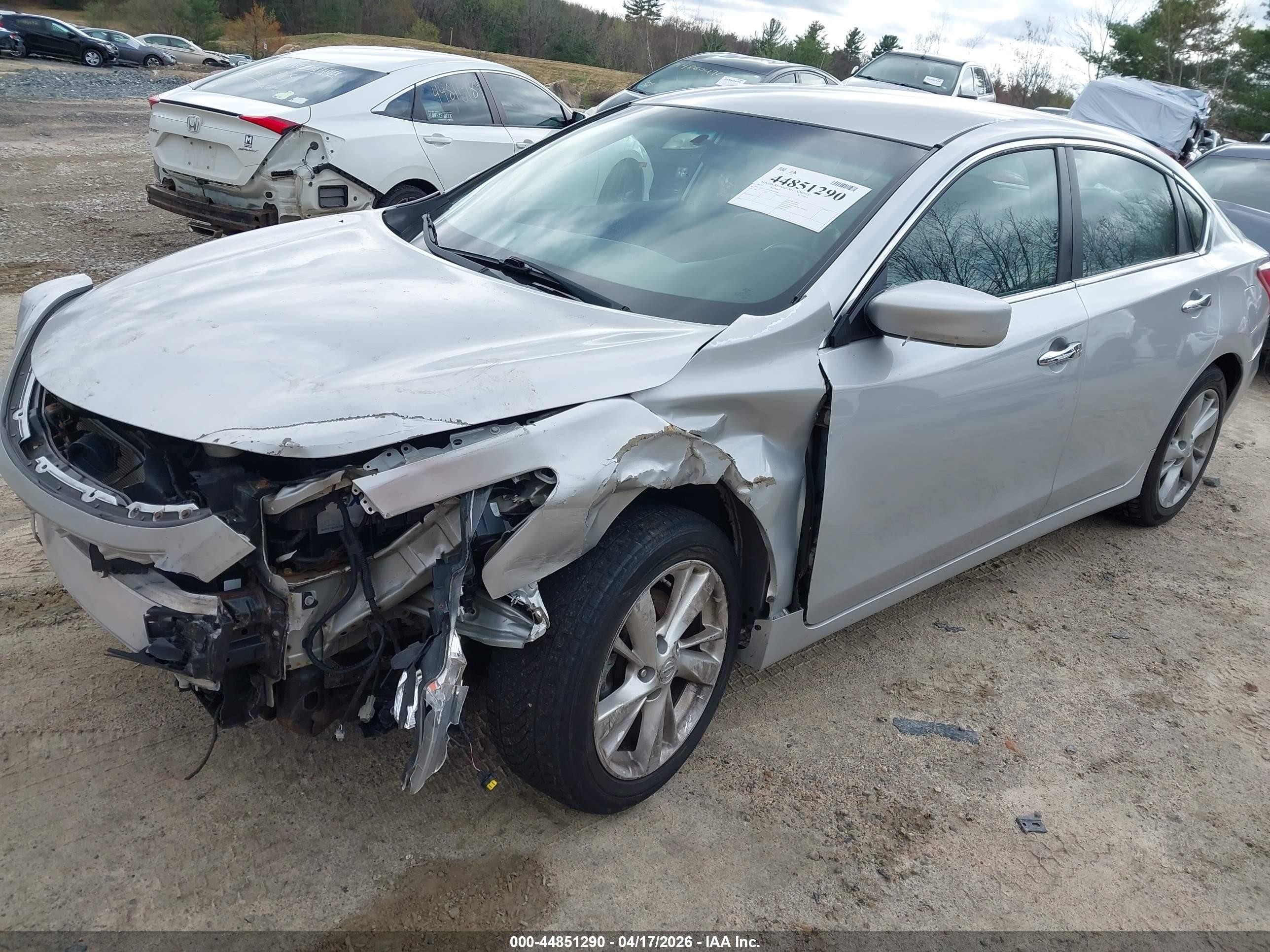 2013 Nissan Altima 2.5 Sv Серебряный vin: 1N4AL3AP4DN423588