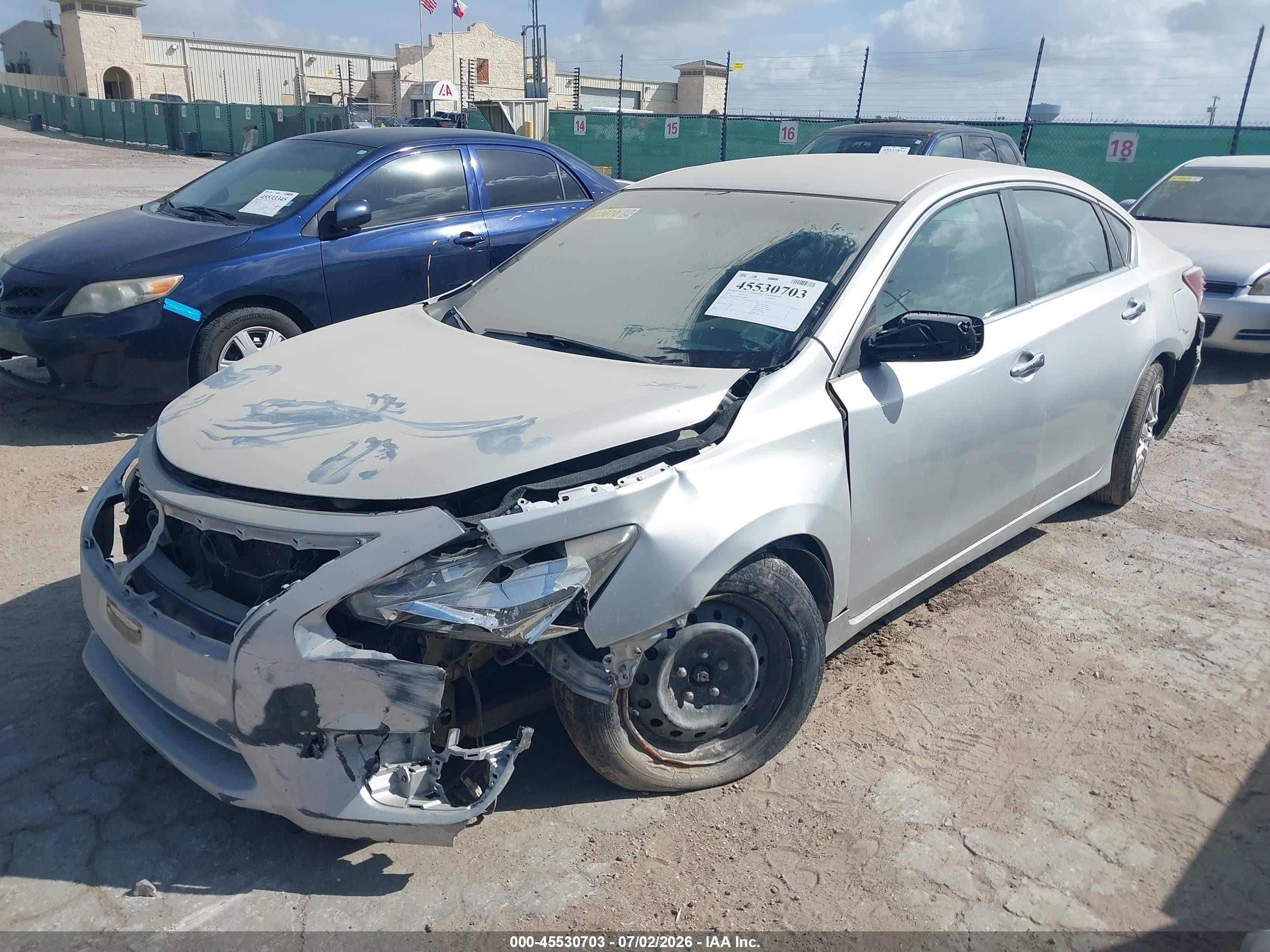 2013 Nissan Altima 2.5 S Серебряный vin: 1N4AL3AP4DN428886
