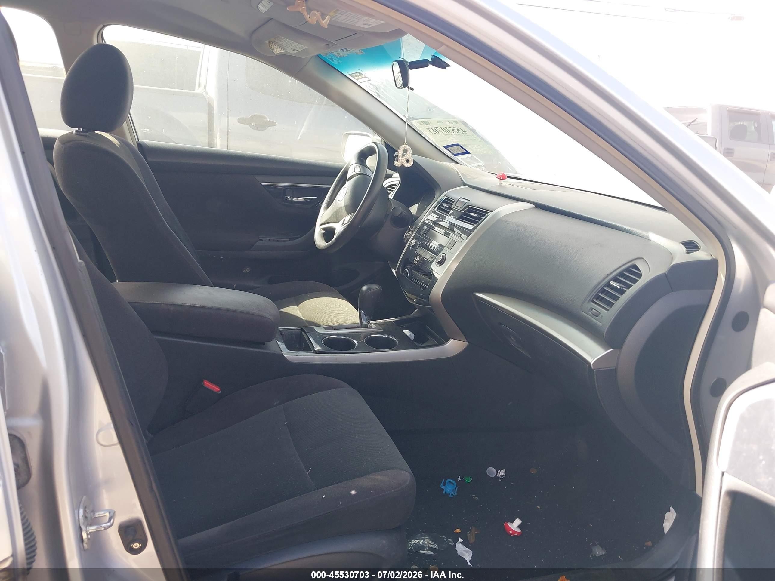 2013 Nissan Altima 2.5 S Серебряный vin: 1N4AL3AP4DN428886