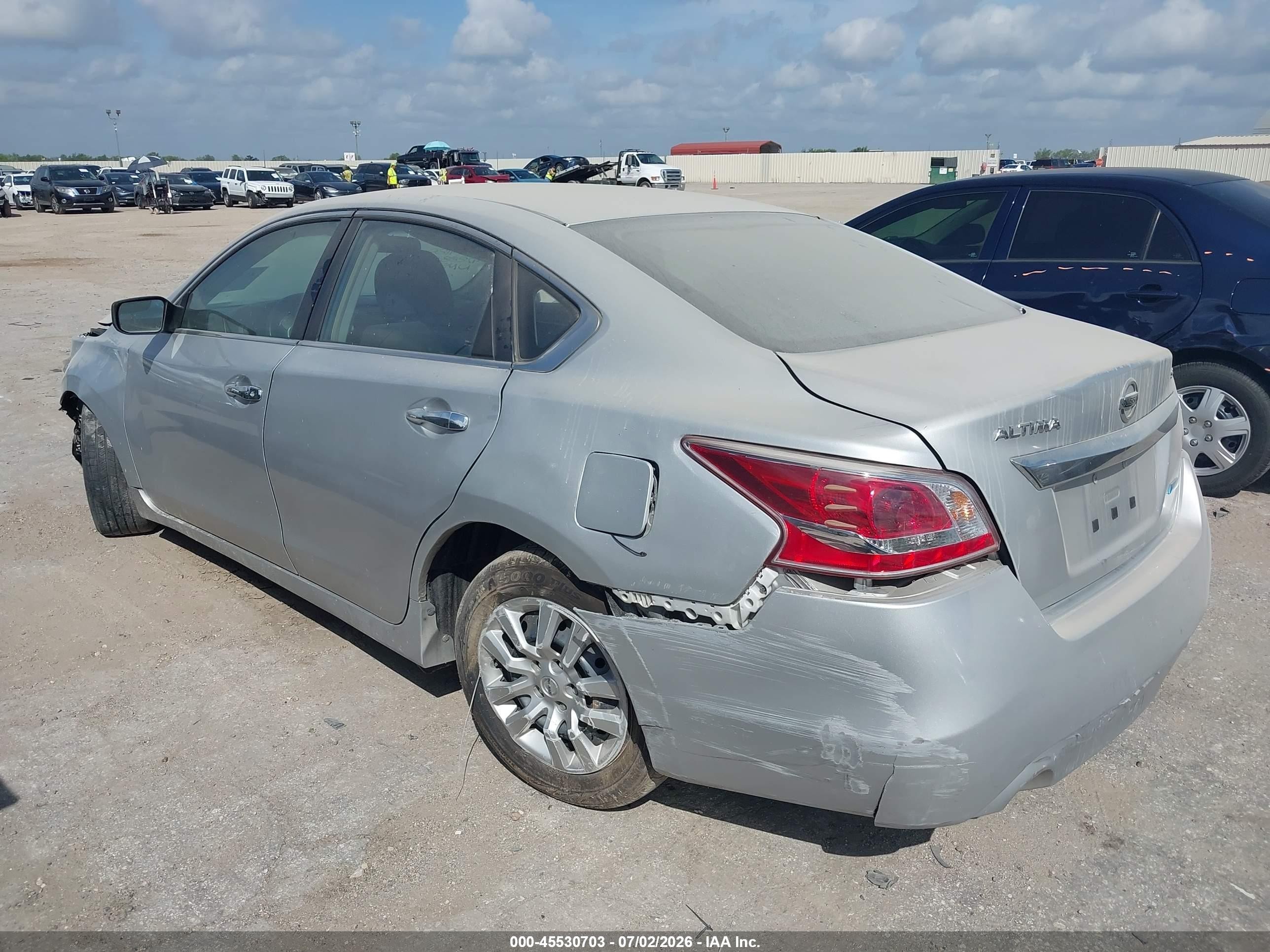 2013 Nissan Altima 2.5 S Серебряный vin: 1N4AL3AP4DN428886