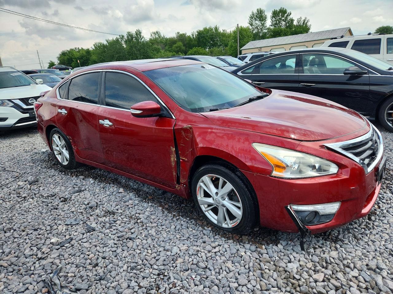 2013 Nissan Altima 2.5 Red vin: 1N4AL3AP4DN436874