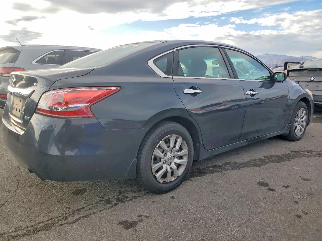 2013 Nissan Altima 2.5 Black vin: 1N4AL3AP4DN441945
