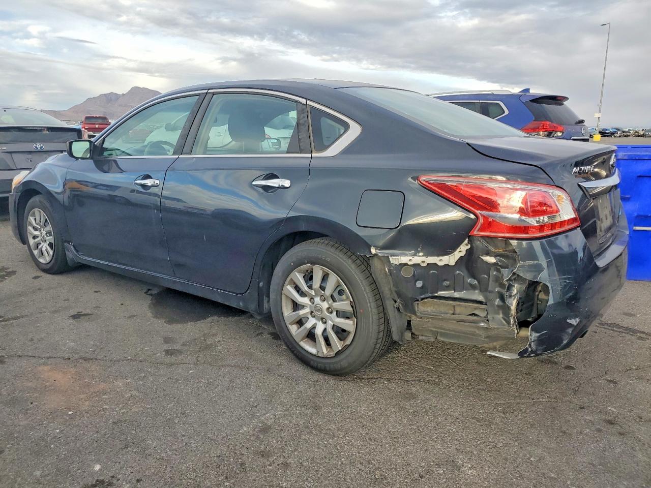 2013 Nissan Altima 2.5 Black vin: 1N4AL3AP4DN441945