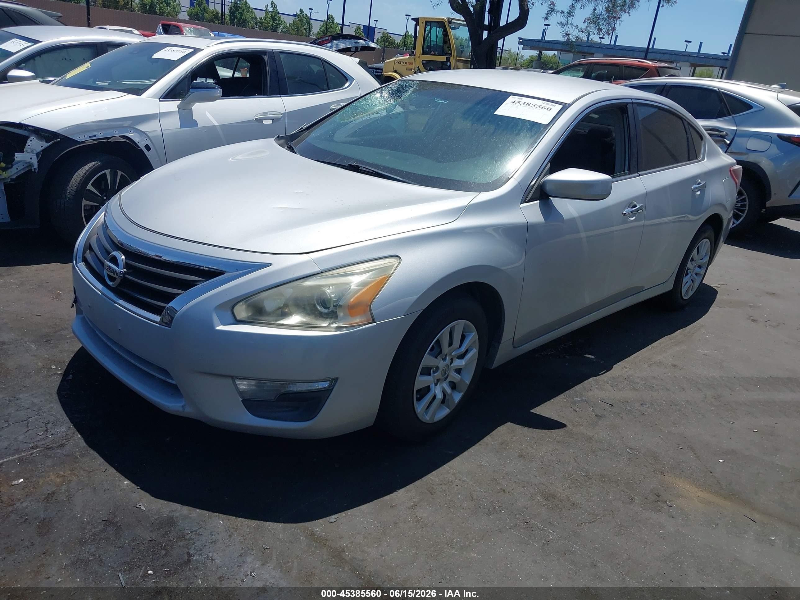2013 Nissan Altima 2.5 S Silver vin: 1N4AL3AP4DN467848