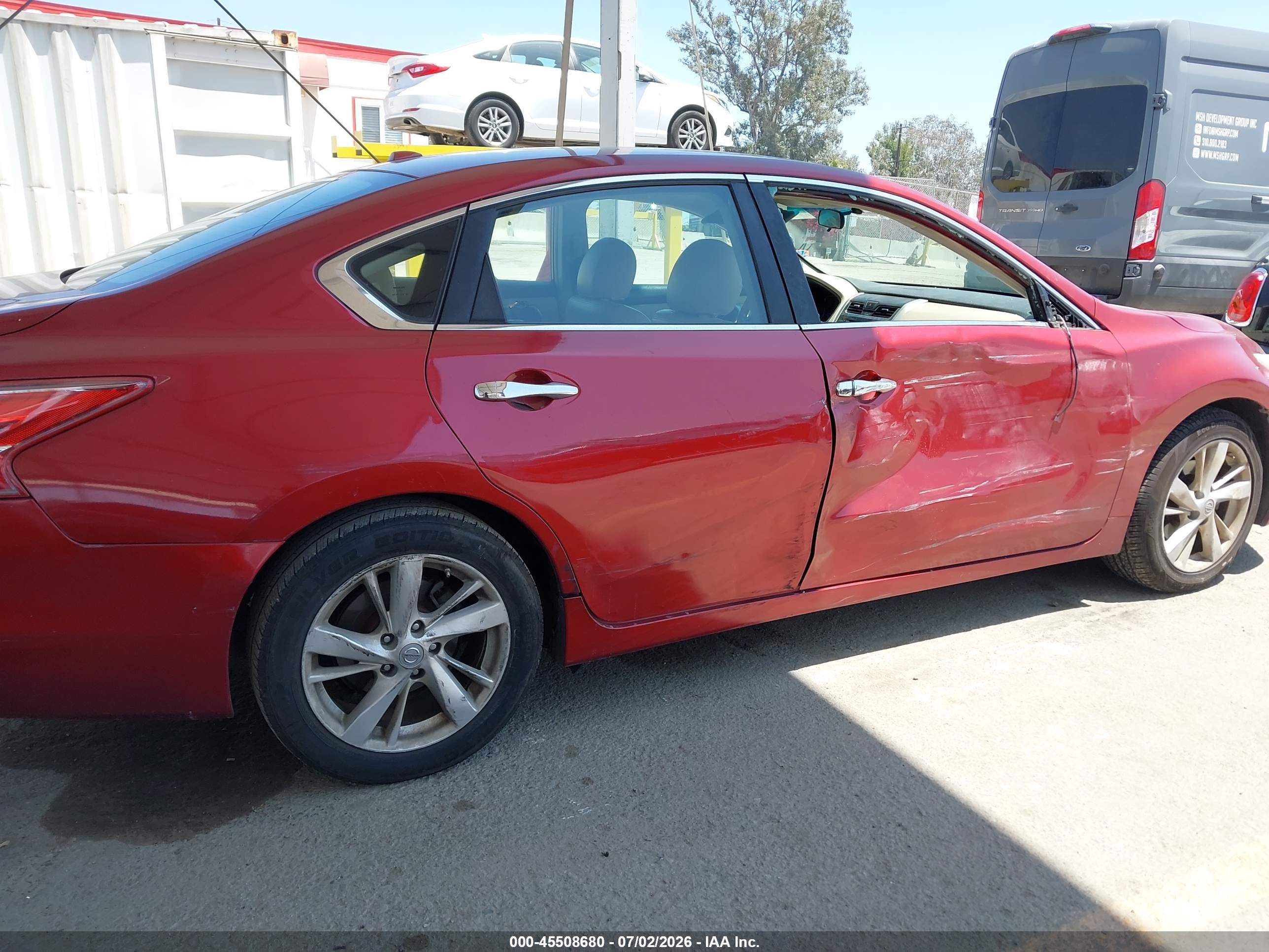 2013 Nissan Altima 2.5 Sv Red vin: 1N4AL3AP4DN485251