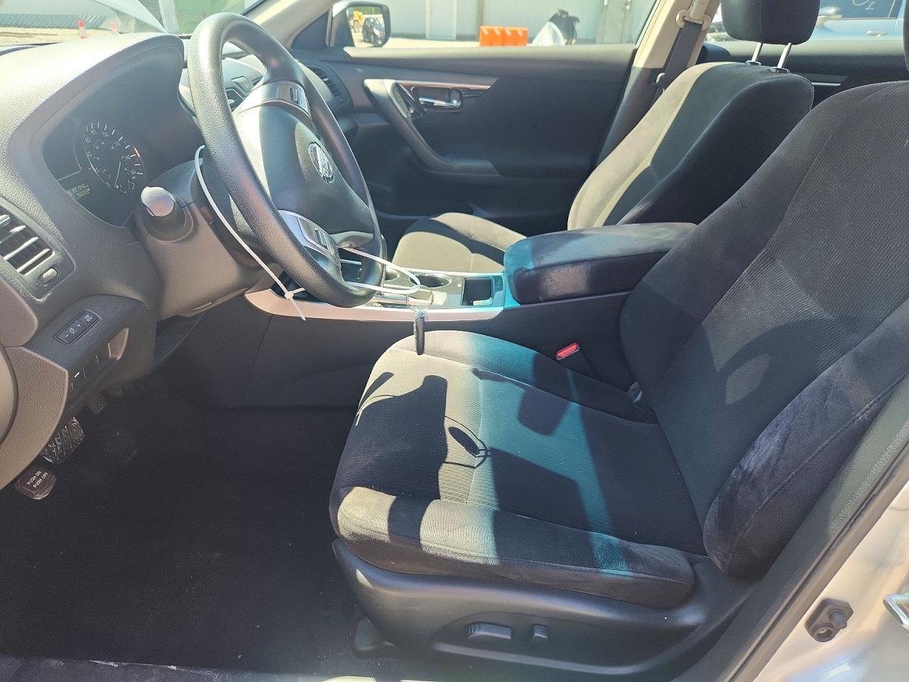2013 Nissan Altima Silver vin: 1N4AL3AP4DN490658