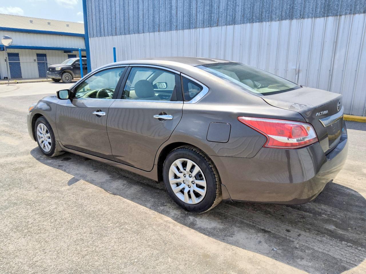 2013 Nissan Altima 2.5 Желто-коричневый vin: 1N4AL3AP4DN495651