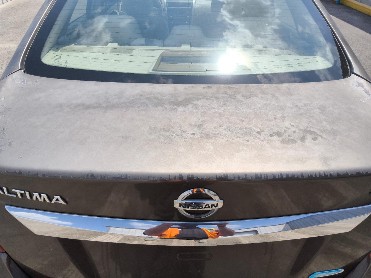 2013 Nissan Altima 2.5 Желто-коричневый vin: 1N4AL3AP4DN495651 Damage: Deck Lid, Peeling, > 12 Inches