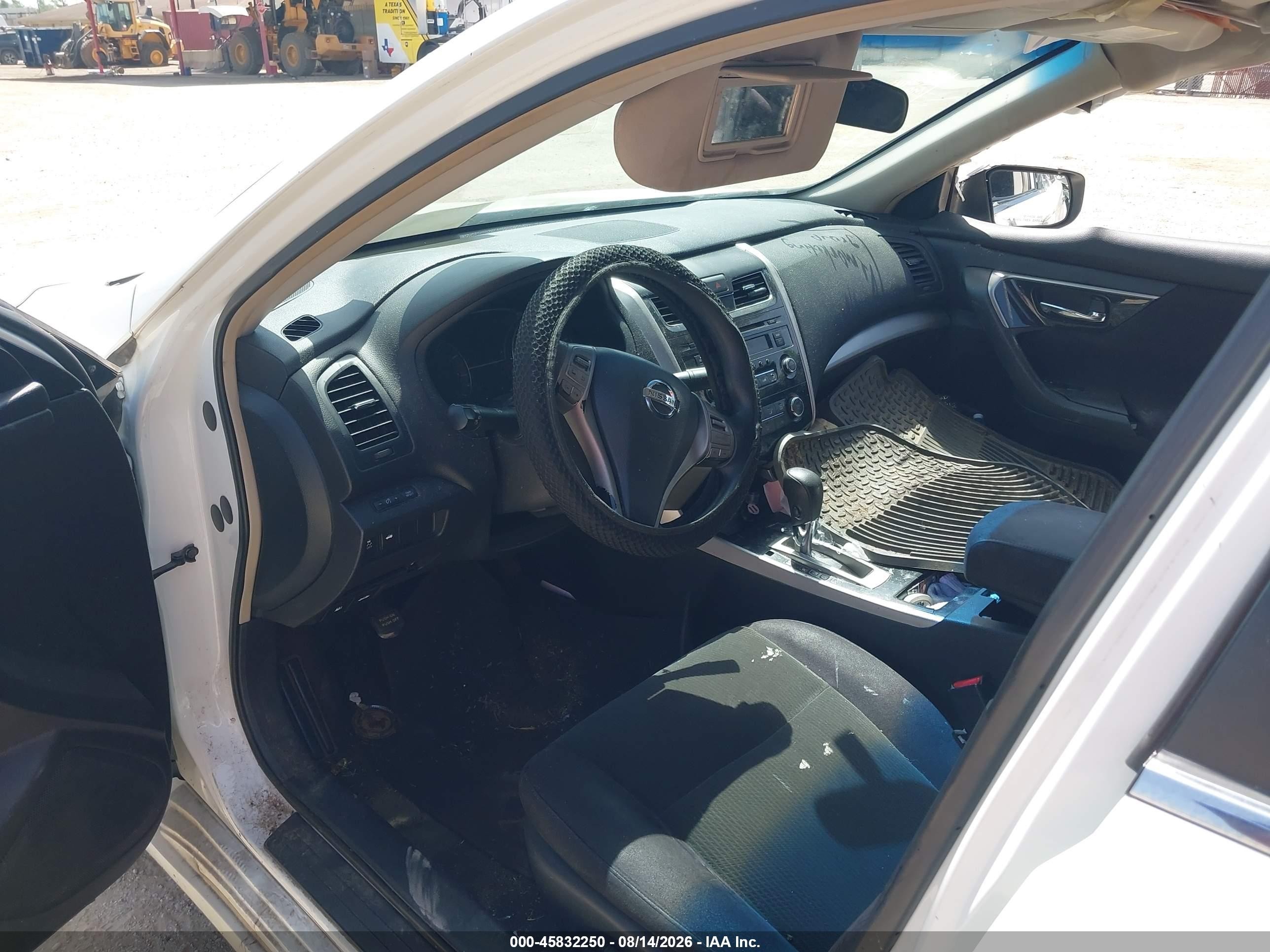 2013 Nissan Altima 2.5 S Белый vin: 1N4AL3AP4DN515459