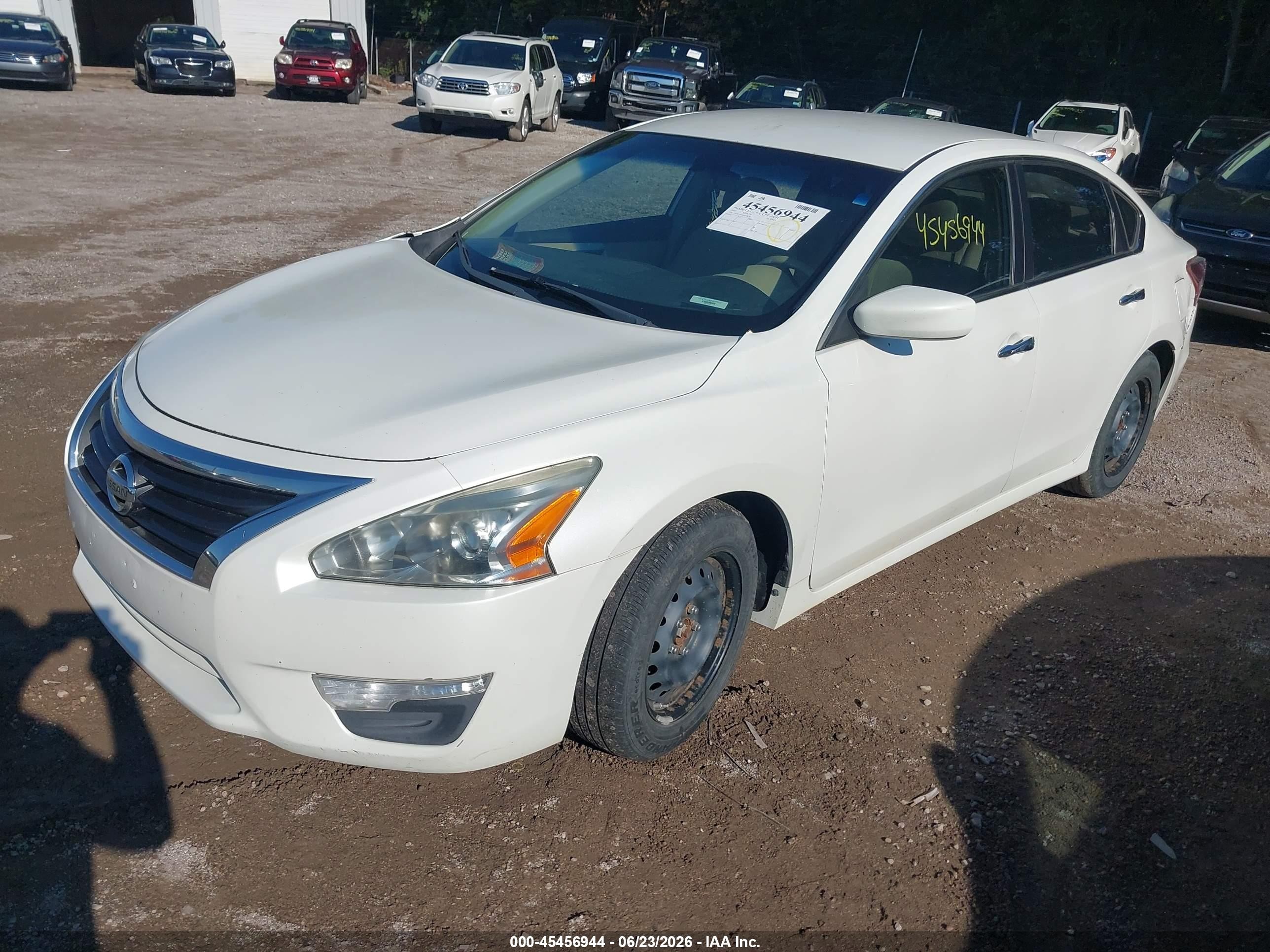 2013 Nissan Altima 2.5 S White vin: 1N4AL3AP4DN519172