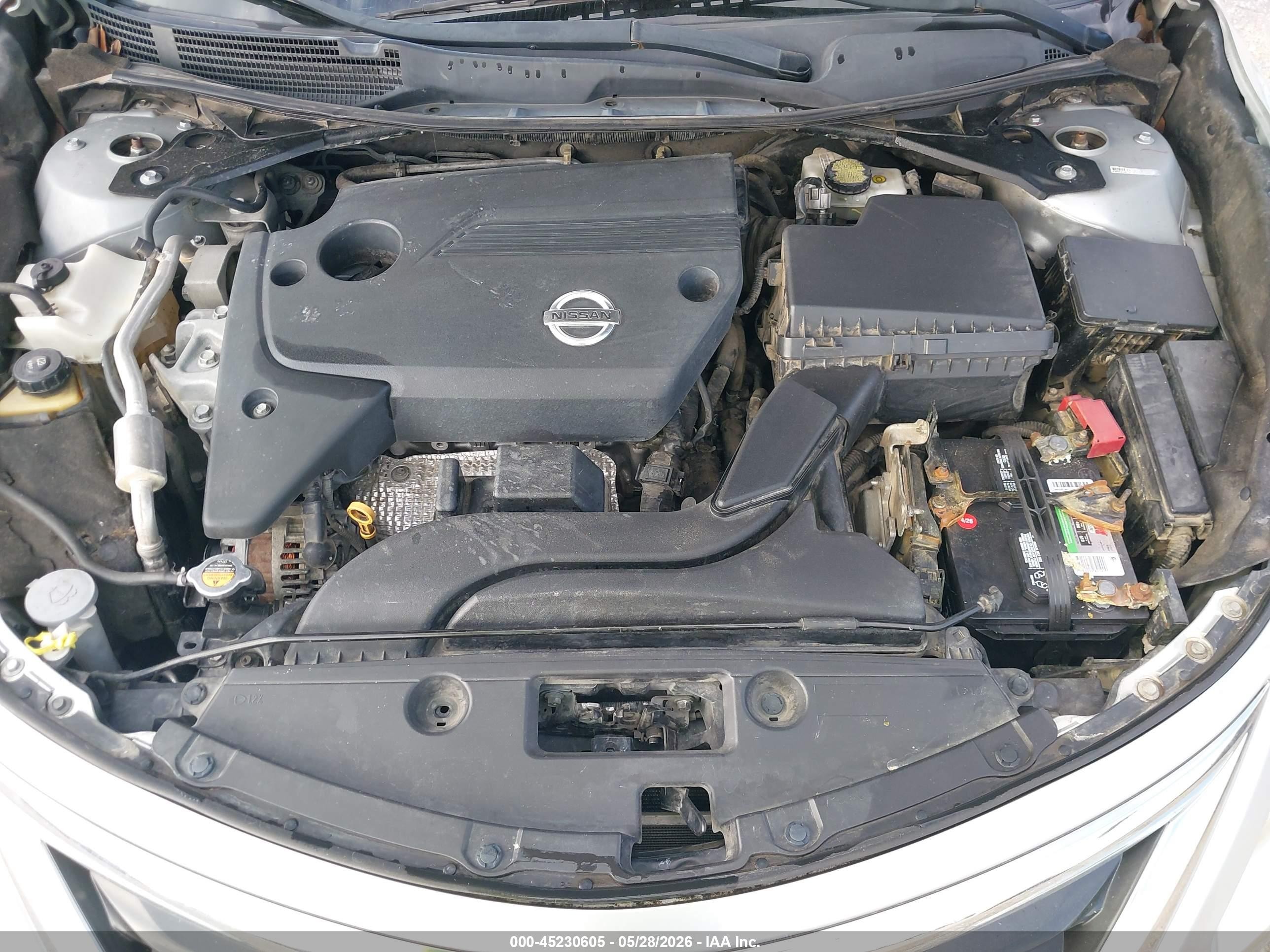 2013 Nissan Altima 2.5 S Silver vin: 1N4AL3AP4DN524341