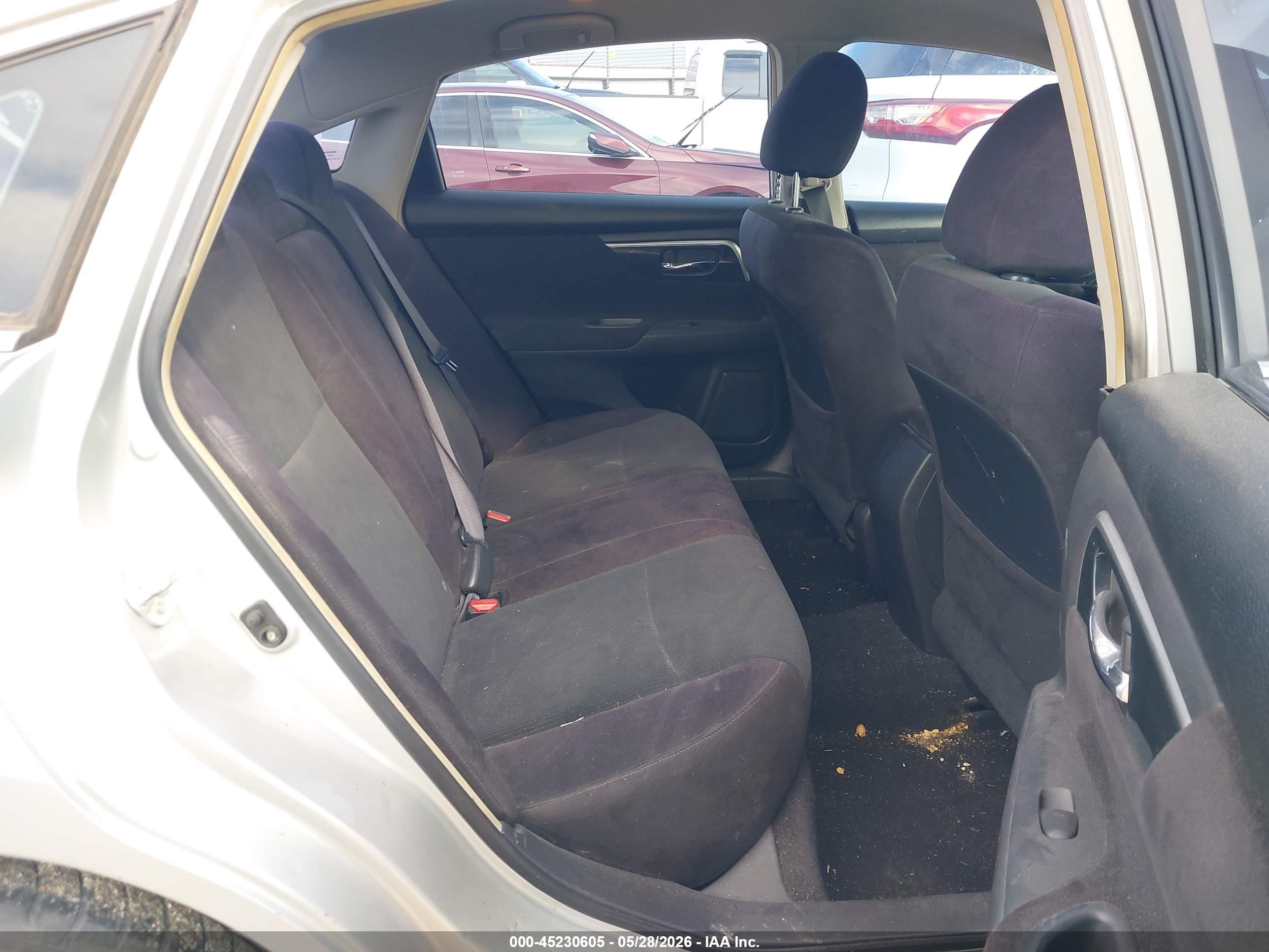 2013 Nissan Altima 2.5 S Silver vin: 1N4AL3AP4DN524341