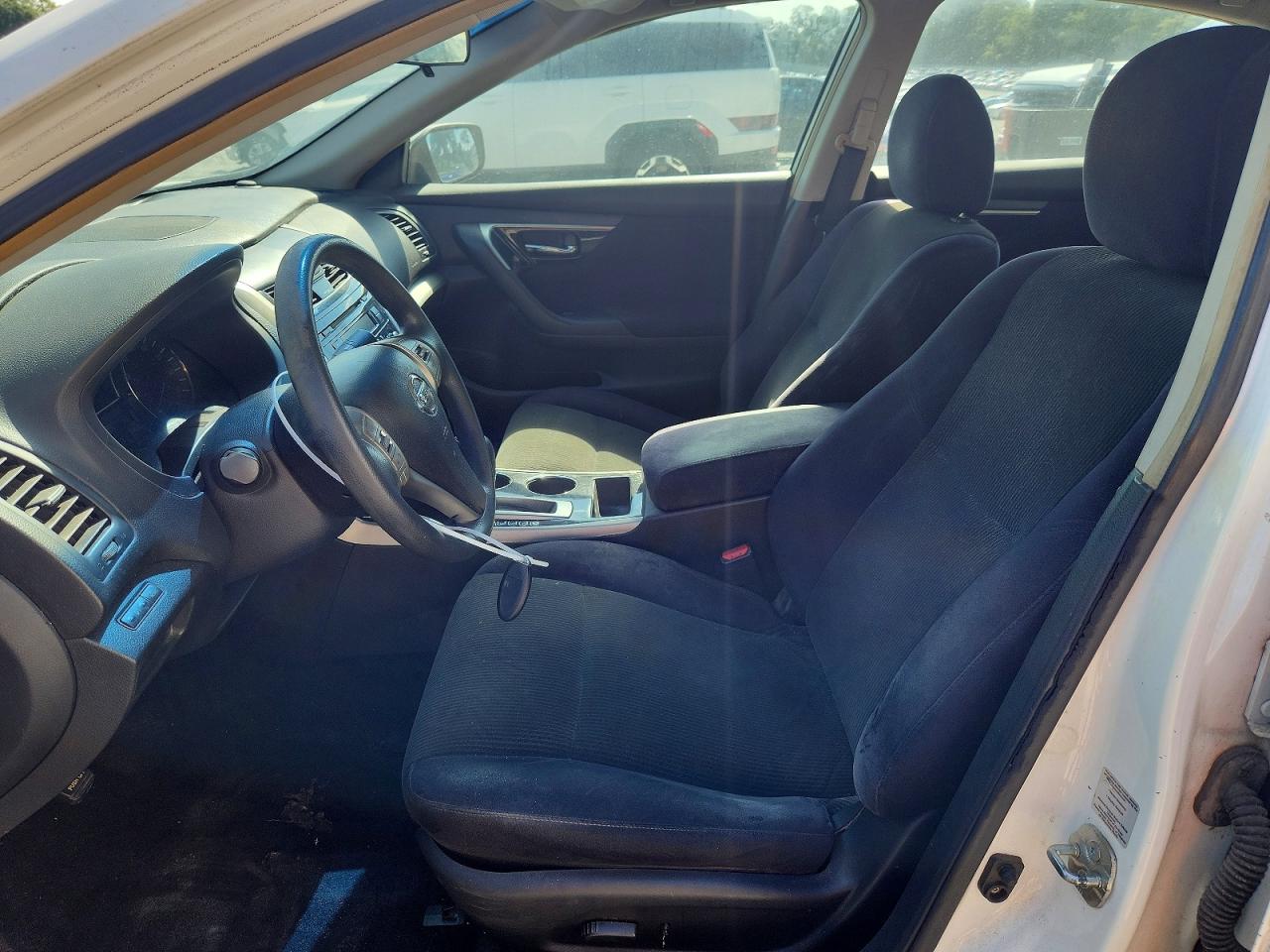 2013 Nissan Altima 2.5 White vin: 1N4AL3AP4DN549837