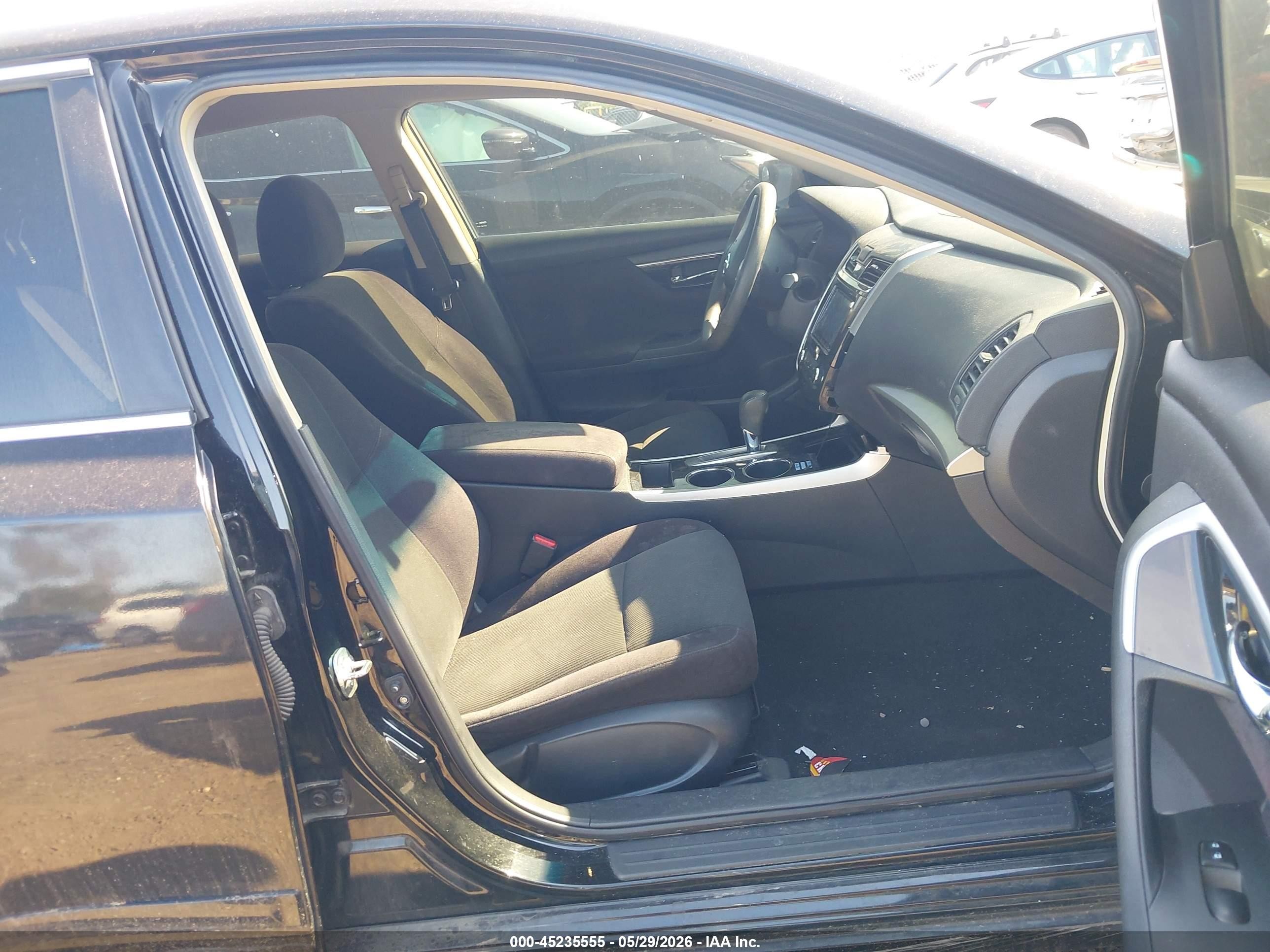 2013 Nissan Altima 2.5 S Black vin: 1N4AL3AP4DN564970