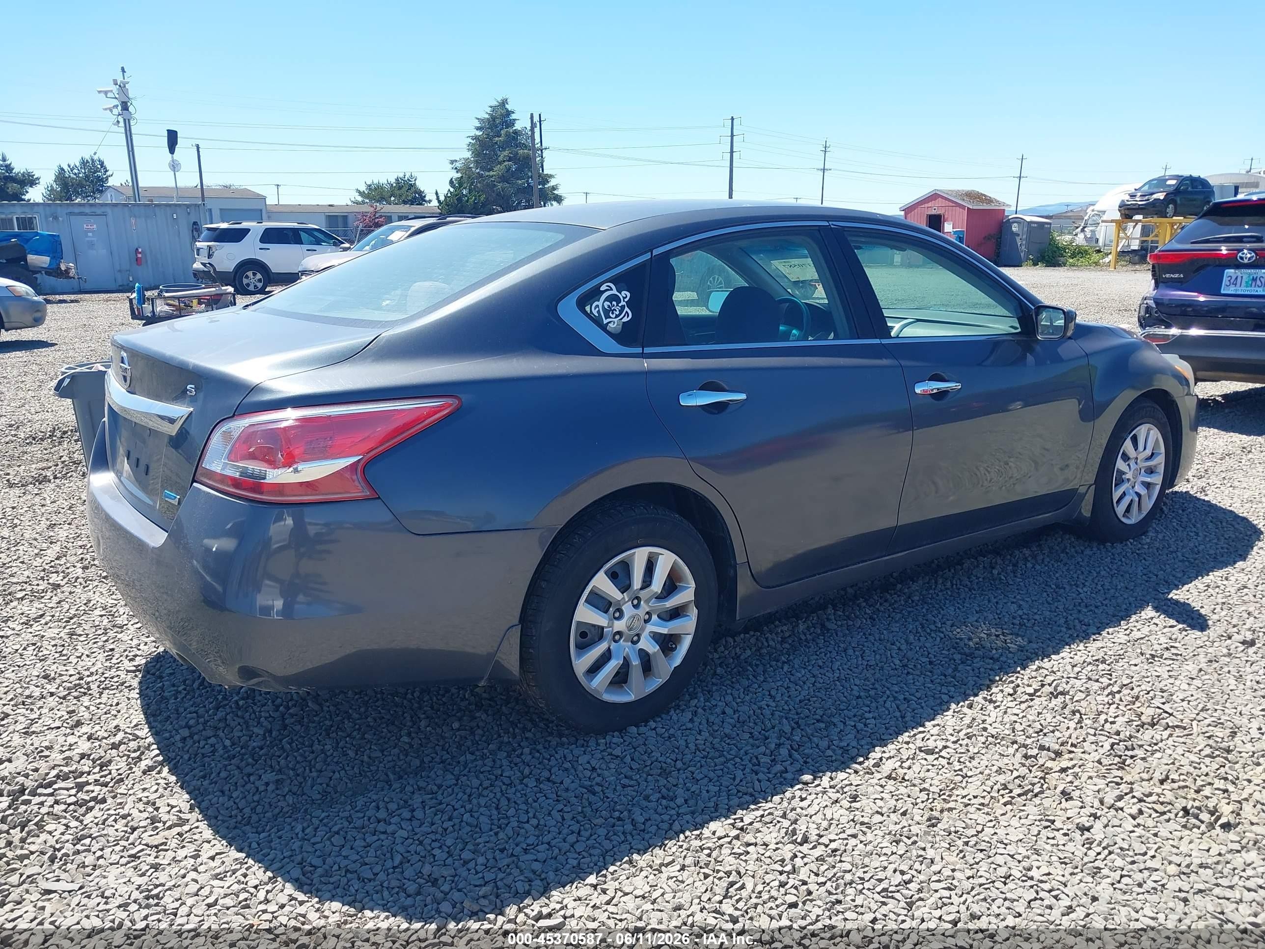 2013 Nissan Altima 2.5 S Gray vin: 1N4AL3AP4DN567559