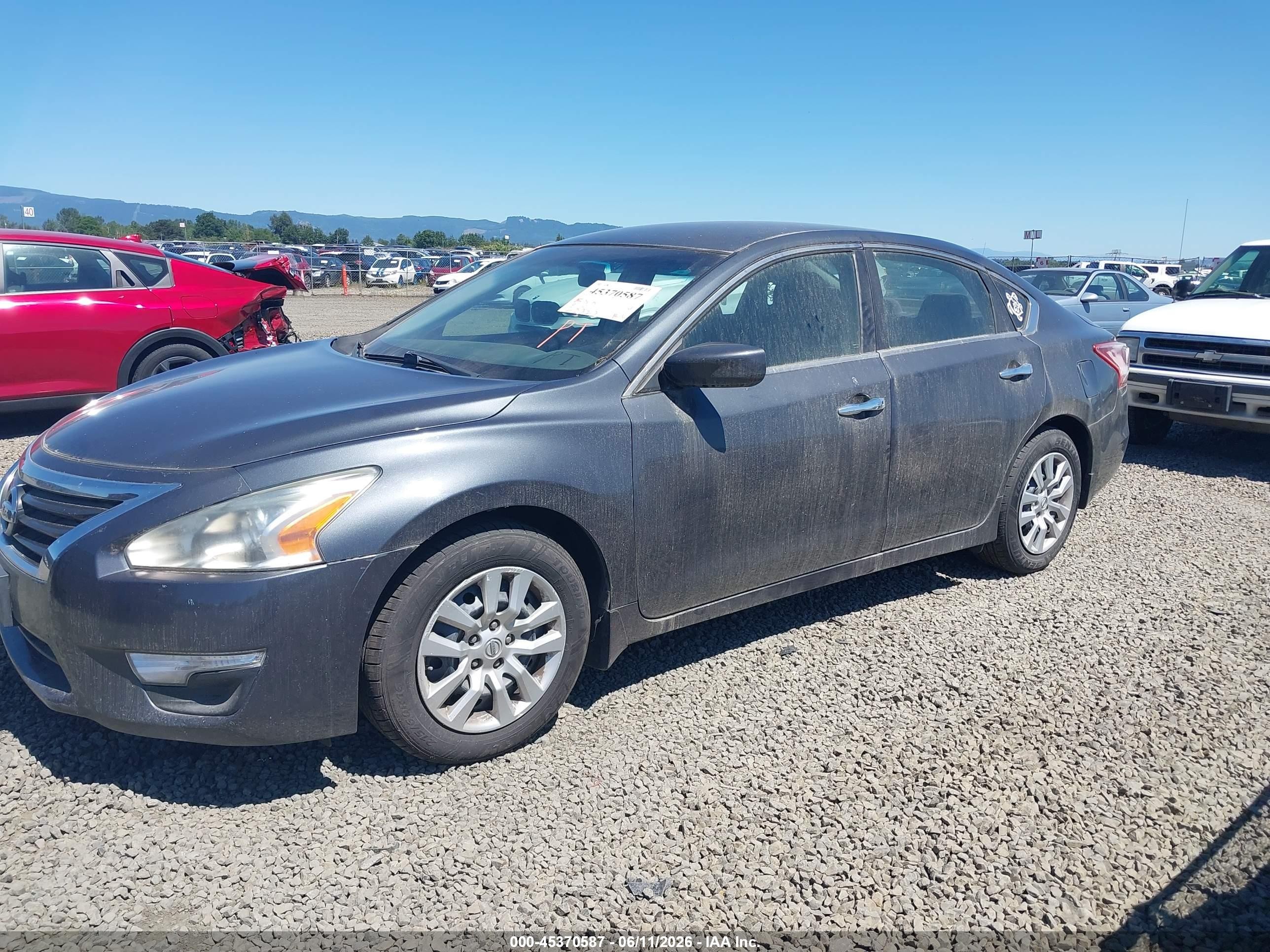 2013 Nissan Altima 2.5 S Gray vin: 1N4AL3AP4DN567559