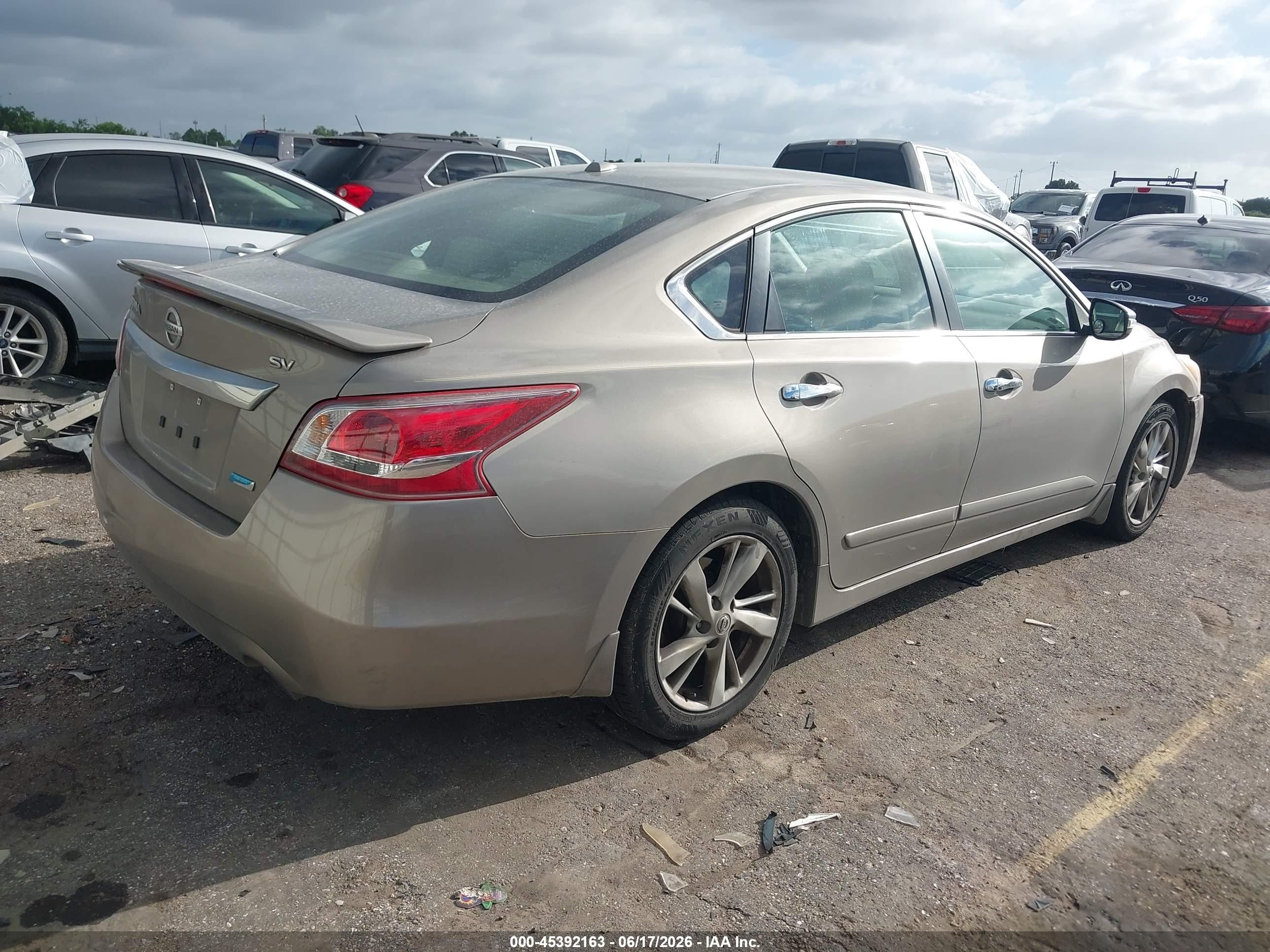 2013 Nissan Altima 2.5 Sv Gold vin: 1N4AL3AP4DN570784