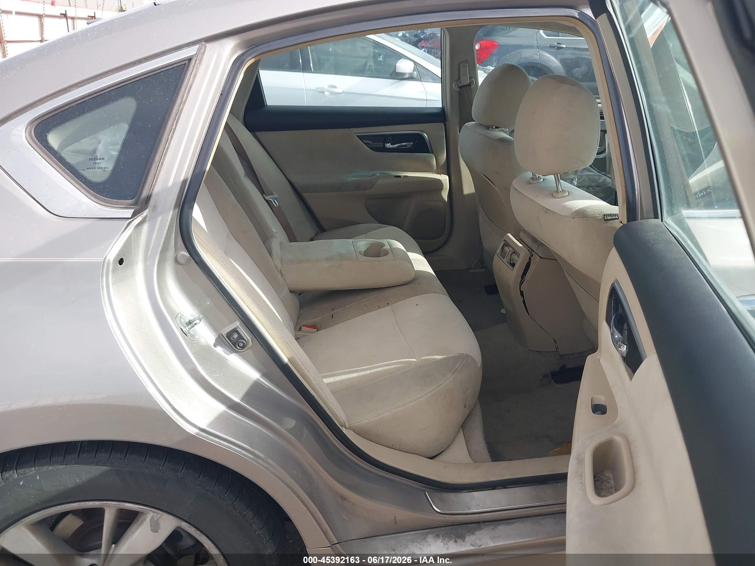 2013 Nissan Altima 2.5 Sv Gold vin: 1N4AL3AP4DN570784