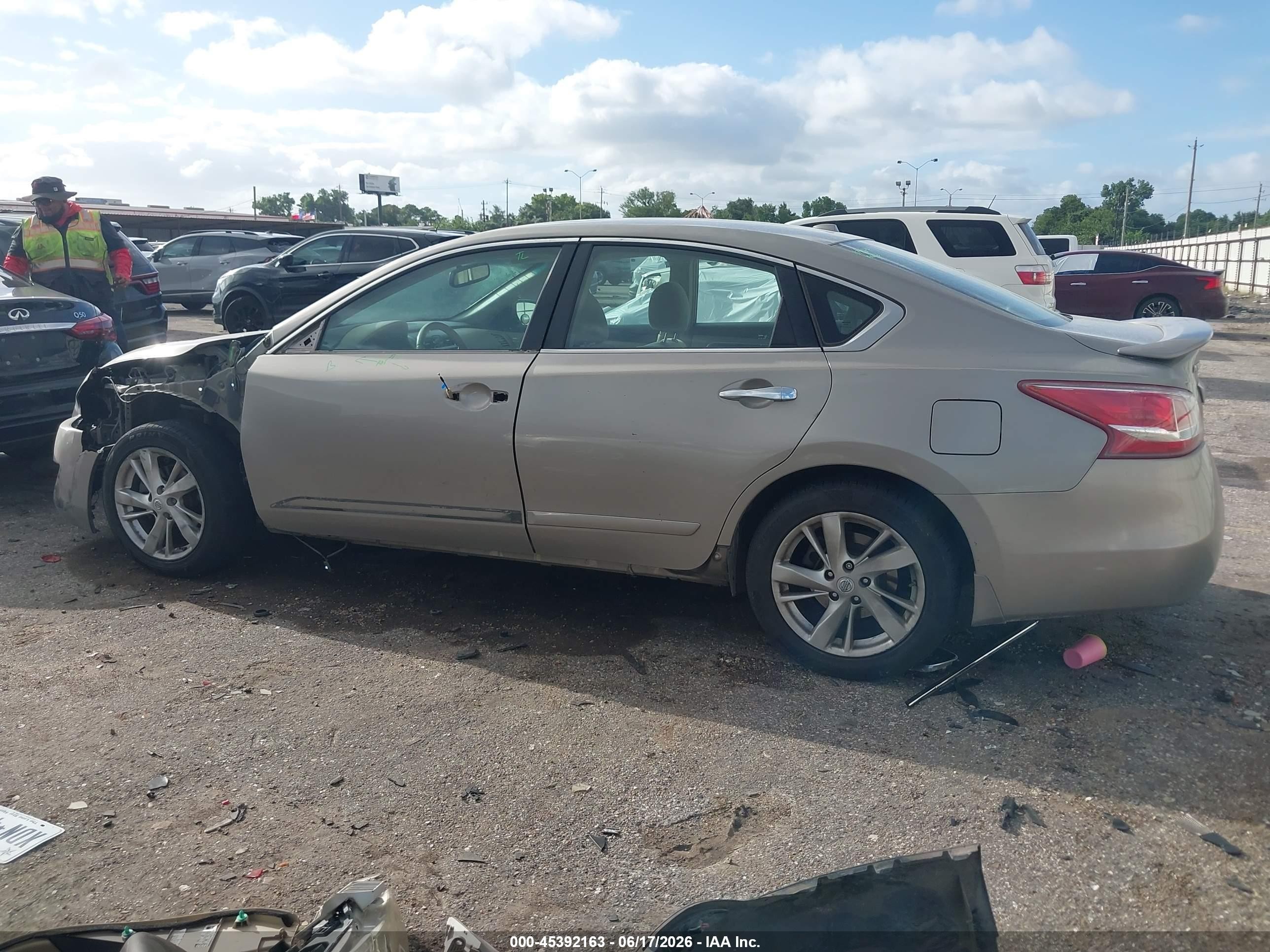 2013 Nissan Altima 2.5 Sv Gold vin: 1N4AL3AP4DN570784