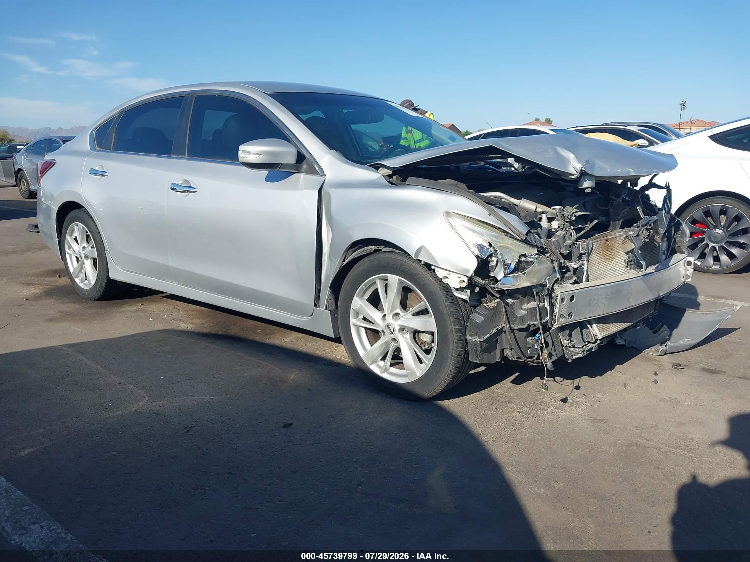 2014 Nissan Altima 2.5 Sl Серебряный vin: 1N4AL3AP4EC101000